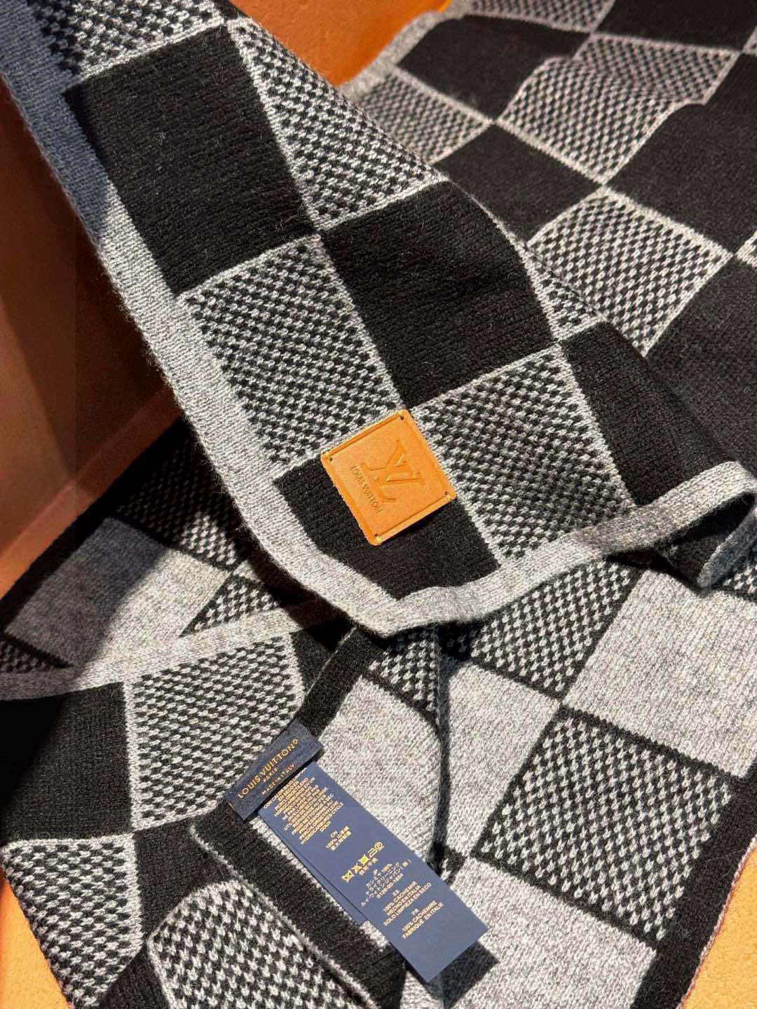   顶级原版 怒赞推荐‼️高端男士款~超级无敌软糯的男士羊绒围巾👍L家ZG同步在售，这个价格真的无敌超值