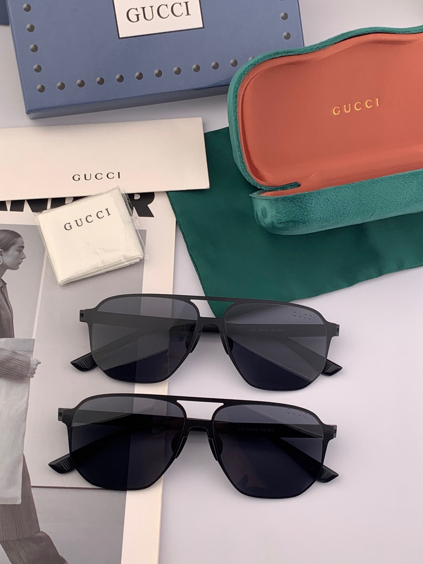         GUCCI 男款炫彩飞行员偏光太阳镜 ❤️材质：高清尼龙加厚卡槽高清偏光镜片 🌹无边框镜