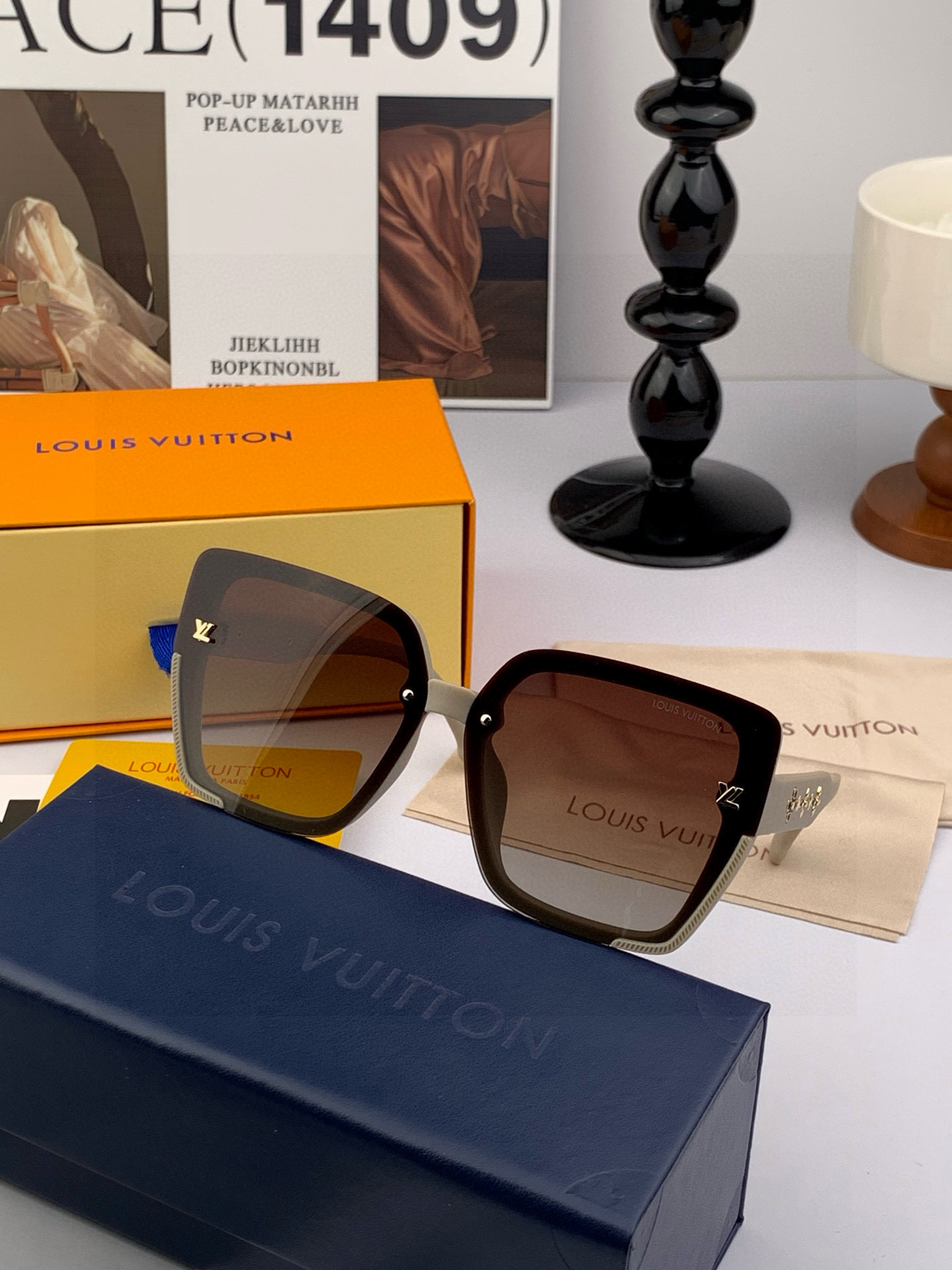   【TR偏光系列】lv大框太阳镜墨镜经典的方框设计，不挑脸型，无论搭配大衣还是连衣裙都非常显气质偏光镜