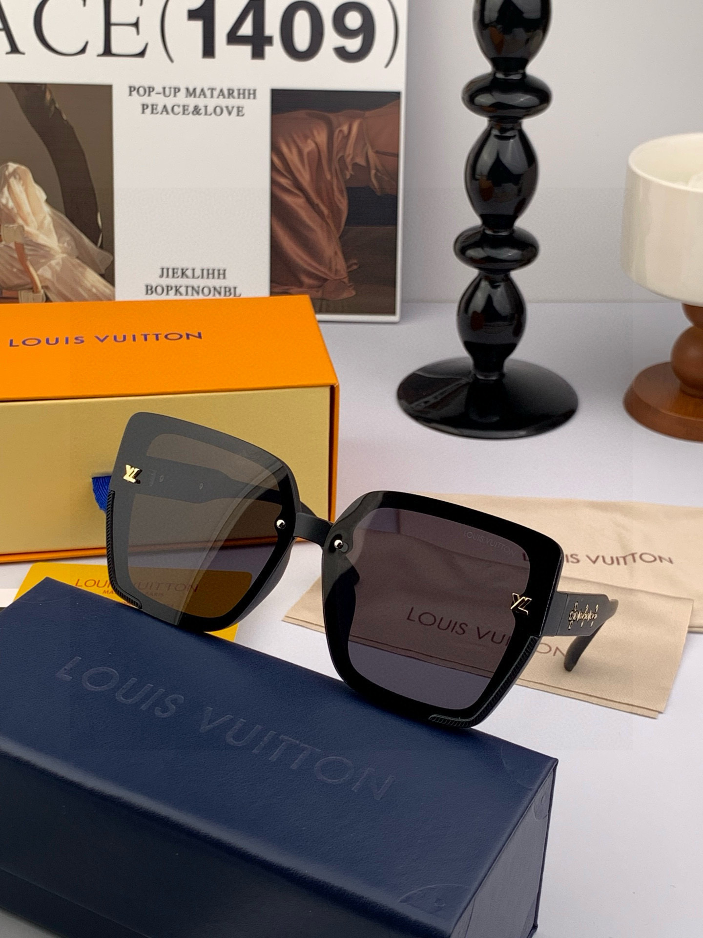   【TR偏光系列】lv大框太阳镜墨镜经典的方框设计，不挑脸型，无论搭配大衣还是连衣裙都非常显气质偏光镜