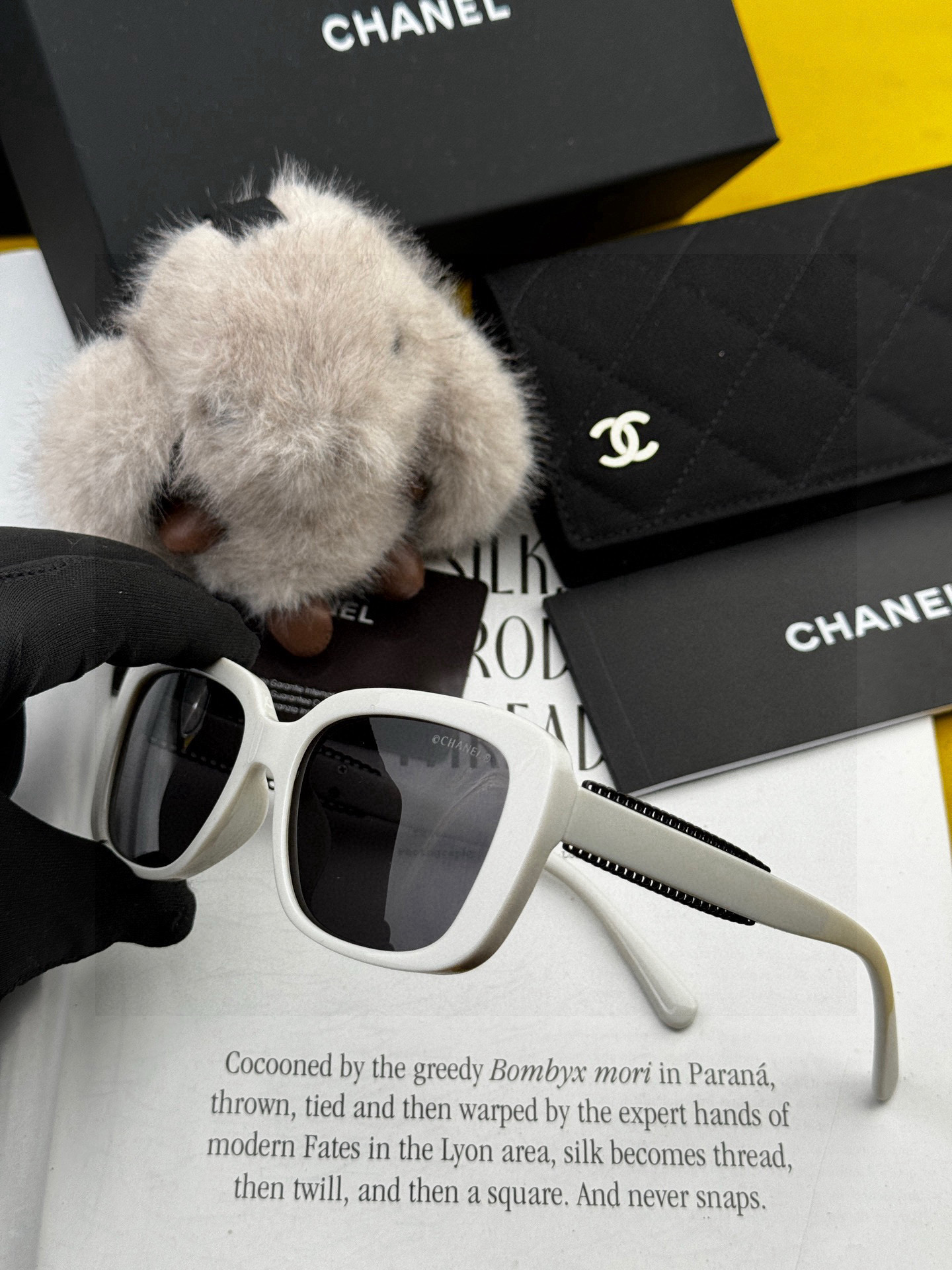 【CHANEL】香奈儿 2025新款潮流爆款 时尚方框太阳镜 佩戴舒适 网红潮款墨镜  女士高清加厚偏光