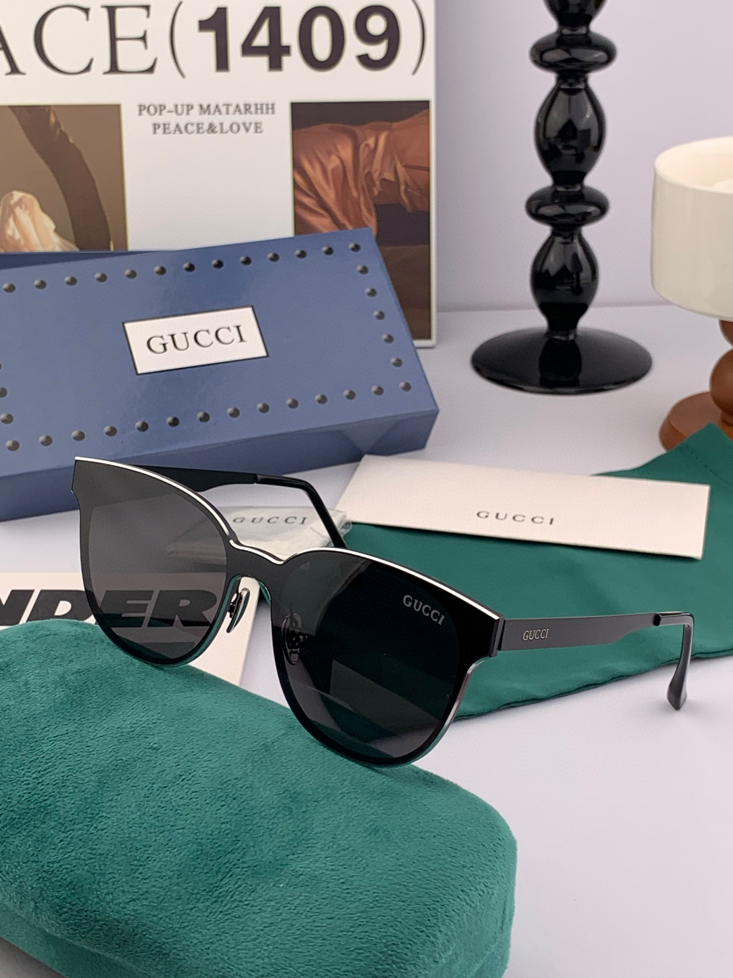  连体镜GUCCI 2025开春新款一体镜 大框太阳镜男女同款 😎 
爆款大框尼龙太阳镜 超逼格超酷 
