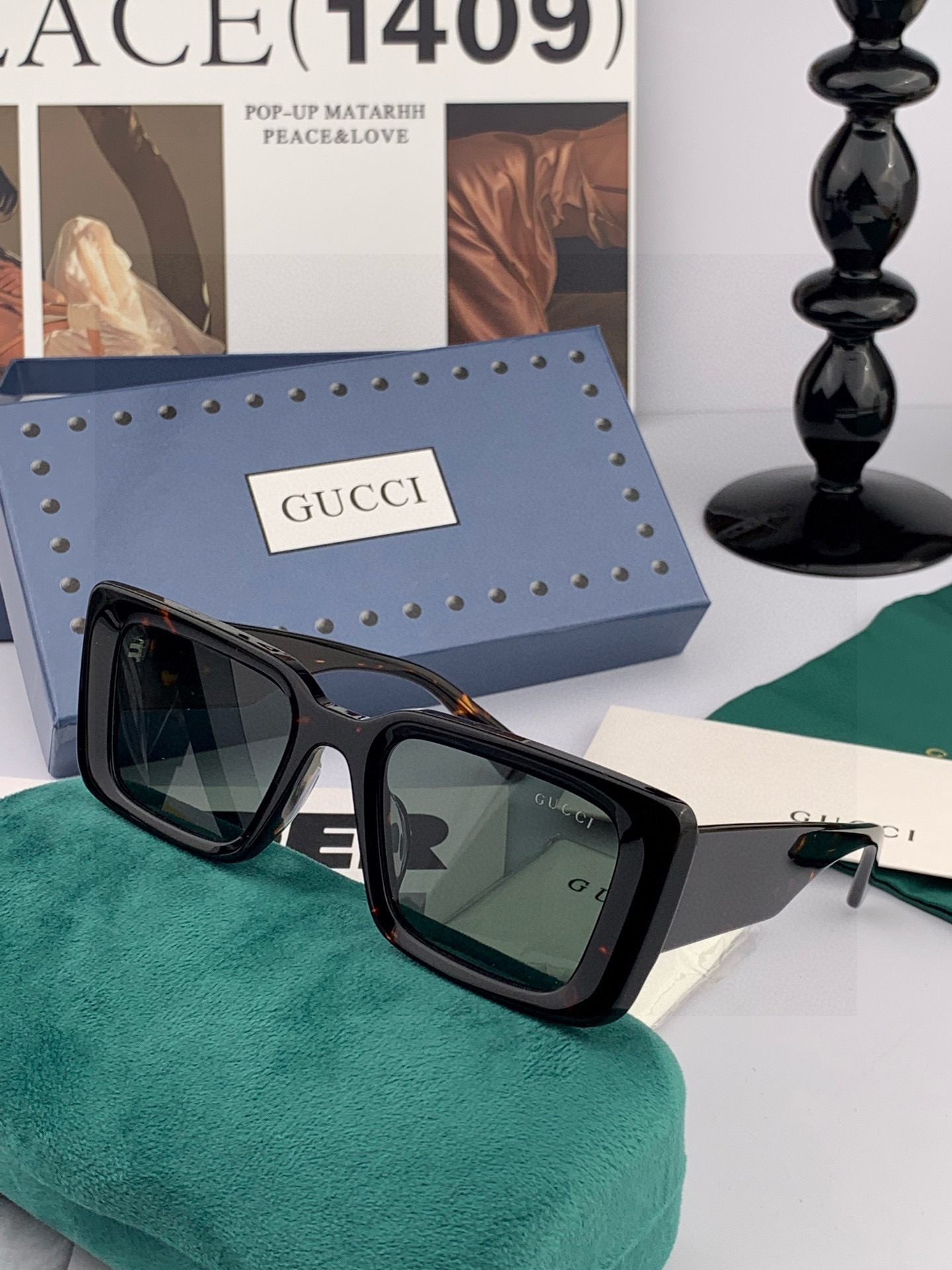  连体镜GUCCI2025开春新款一体镜 大框太阳镜男女同款 😎 
爆款大框尼龙太阳镜 超逼格超酷 
镜
