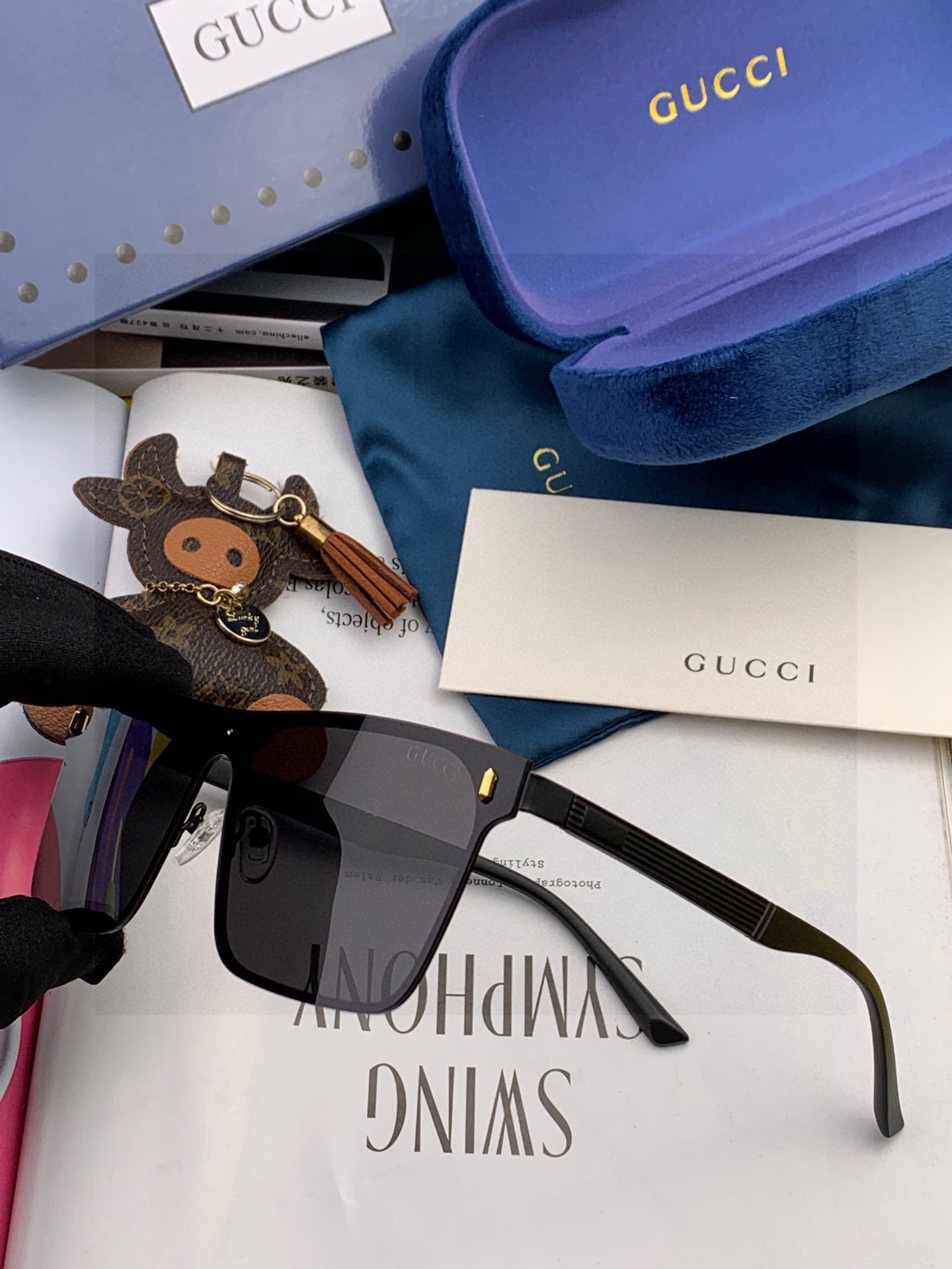    Gucci古奇 新款连体驶驾镜墨镜出行必众备多明星同款 太阳镜 男女太士阳镜飞行  型号：G780