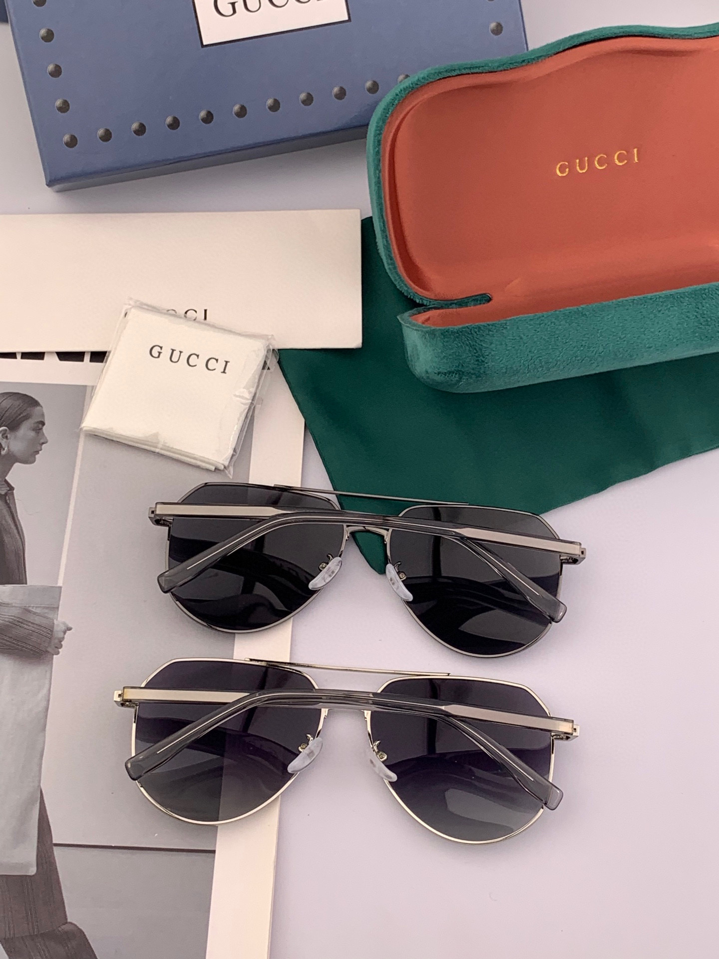   Gucci 。  高品质男女款墨镜   👍 进口宝丽来偏光镜片  。蛤蟆镜 开车钓鱼都可 。百搭显瘦