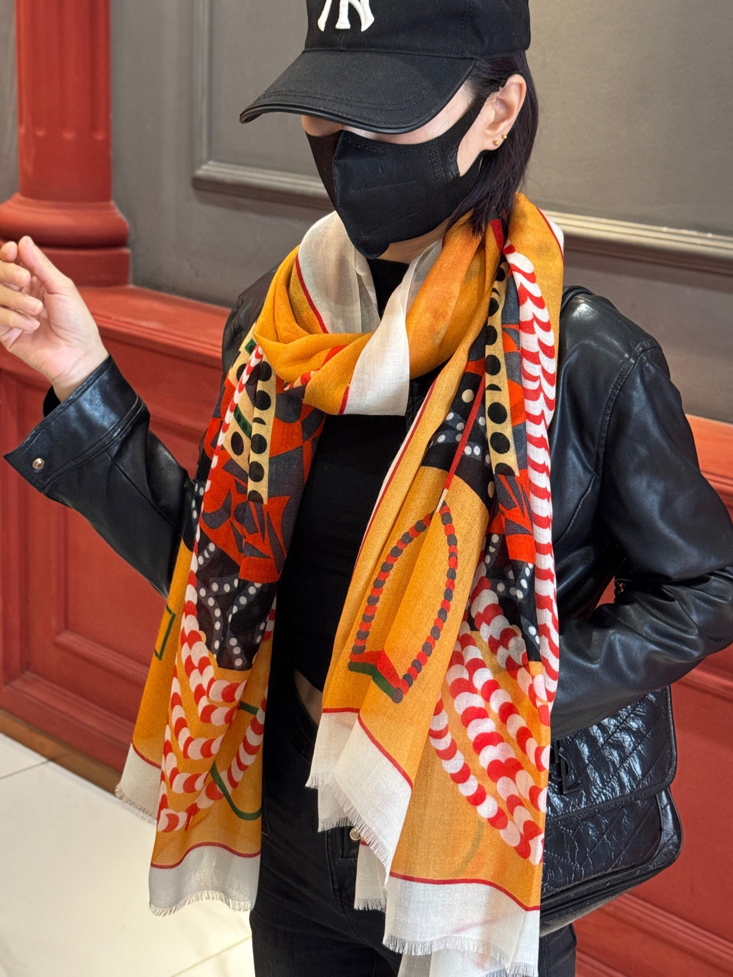  专柜同步 Hermes家买了都说好看【马鞍羊绒长巾】‼️推荐💕顶级工艺超值‼️爱马仕专柜爆款🎁🎁羊绒长