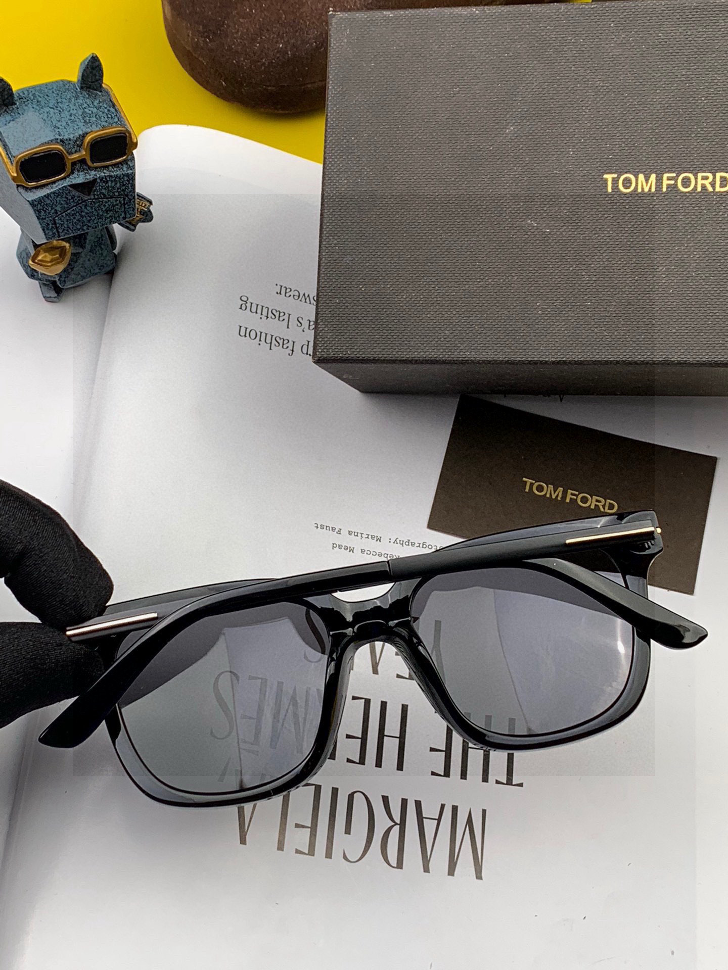 【TOMFORD】汤姆福特 爆款来袭！经典火爆作品 重磅出击 ！超经典偏光眼镜，时刻展现时尚大牌风范！我