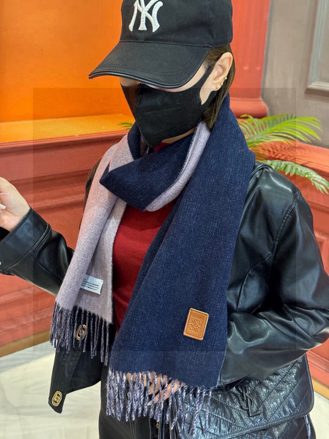  ✨✨太美了😍罗意威 情侣款 美到要尖叫😱专柜最新款🎊英伦欧美范儿 又是一款即时尚又实用的大围巾&长巾，
