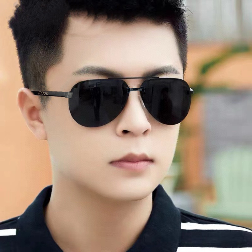 NO:372369,GUCCI official website synchronization High-quality men and women's sunglasses Imported Polaroid polarized lenses Toad lenses Can be used for driving and fishing Model G028 glasses sunglasses, glasses, gucci19860909GUCCI 官网同步 高品质男女款墨镜 进口宝丽来偏光镜片 蛤蟆镜 开车钓鱼都可 型号G028眼镜墨镜太阳镜,眼镜,gucci,glasses