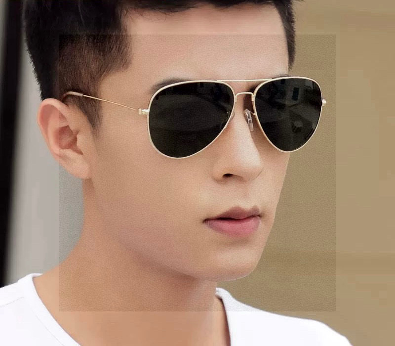   Gucci 。  高品质男女款墨镜   👍 进口宝丽来偏光镜片  。蛤蟆镜 开车钓鱼都可 。百搭显瘦