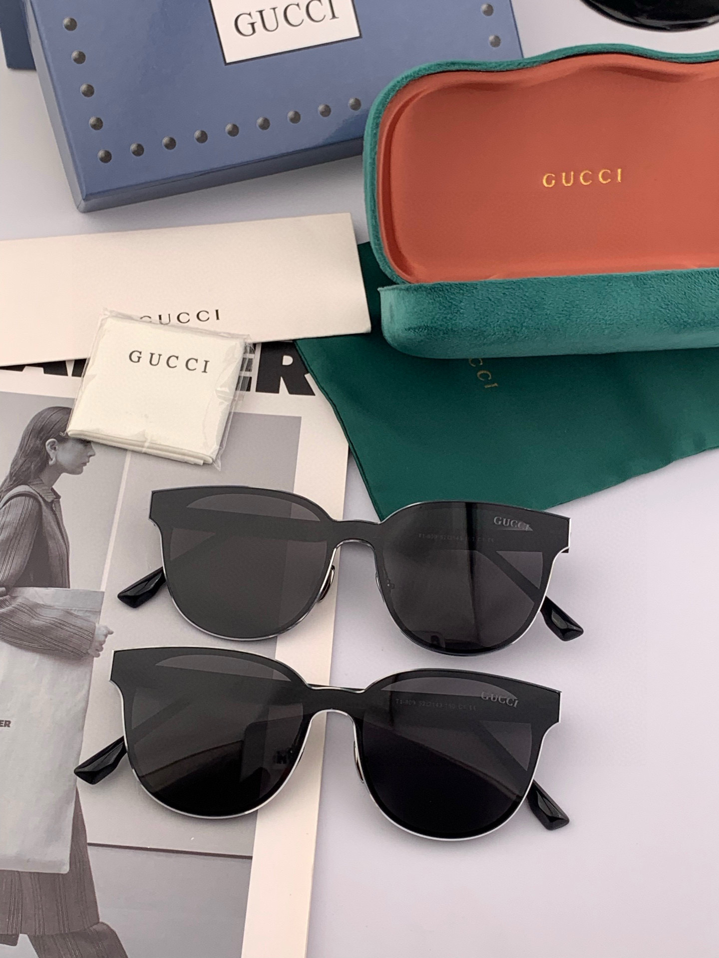  连体镜GUCCI 2025开春新款一体镜 大框太阳镜男女同款 😎 
爆款大框尼龙太阳镜 超逼格超酷 
