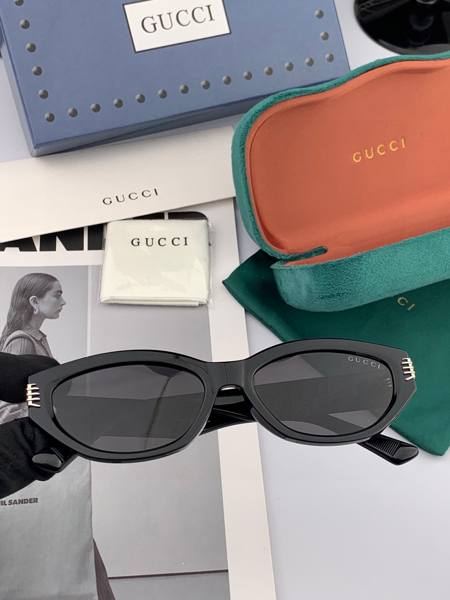  🔺 【GUCCI-偏光太阳镜】2025开春新款 潮流爆款 时尚方框偏光太阳镜 高品质 佩戴舒适 网红潮