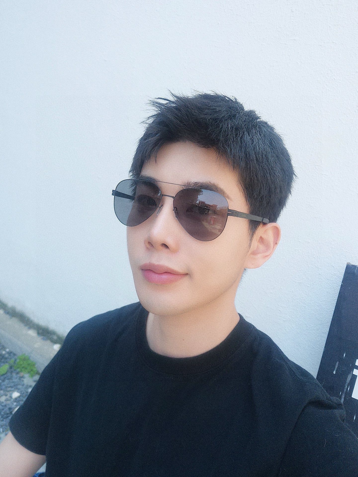         GUCCI 男款炫彩飞行员偏光太阳镜 ❤️材质：高清尼龙加厚卡槽高清偏光镜片 🌹无边框镜