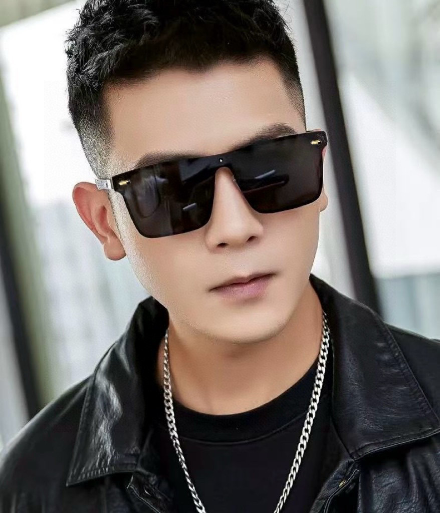 ♦️ GUCCI 2025新款男女情侣款太阳镜多边形墨镜iP电镀永不褪色 超轻超有弹性整幅眼镜无螺丝重要