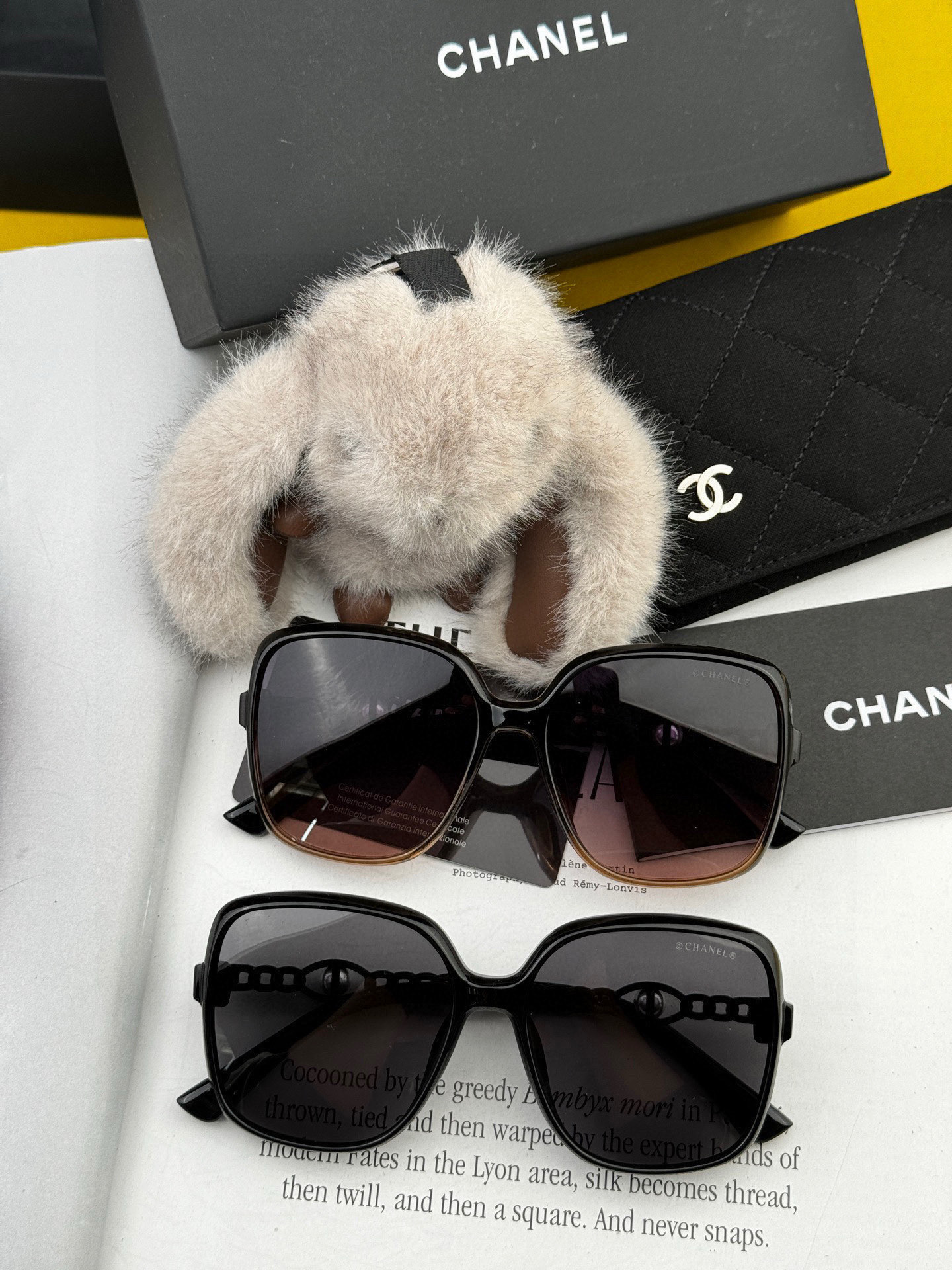 🔺CHANEL🔻2025官方早春新款，众多明星同款色香奈儿‼️‼️新款珍珠大框偏光墨镜 ，🌈🌈宝丽来超清