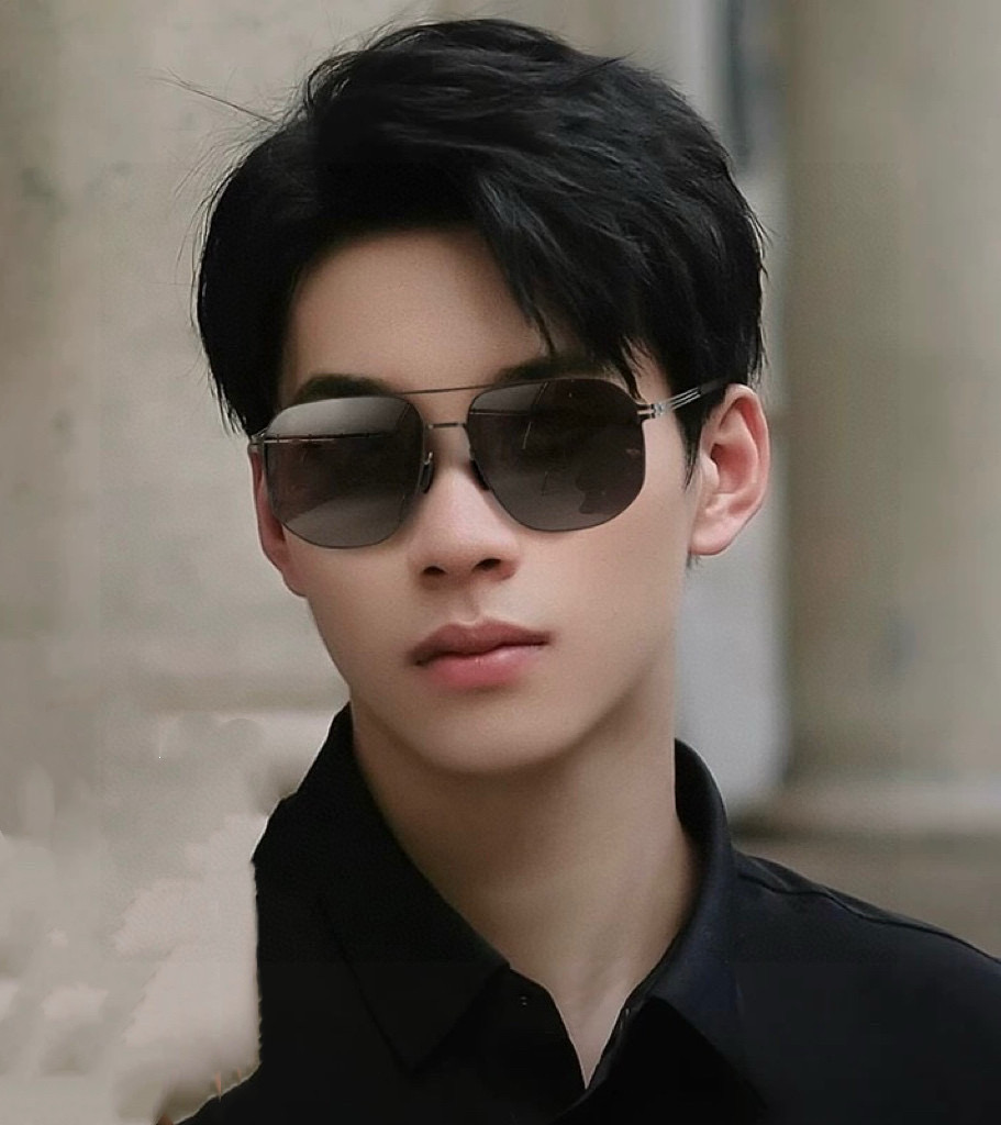 ♦️LV 2025新款男女情侣款太阳镜多边形墨镜iP电镀永不褪色 超轻超有弹性整幅眼镜无螺丝重要的是压不