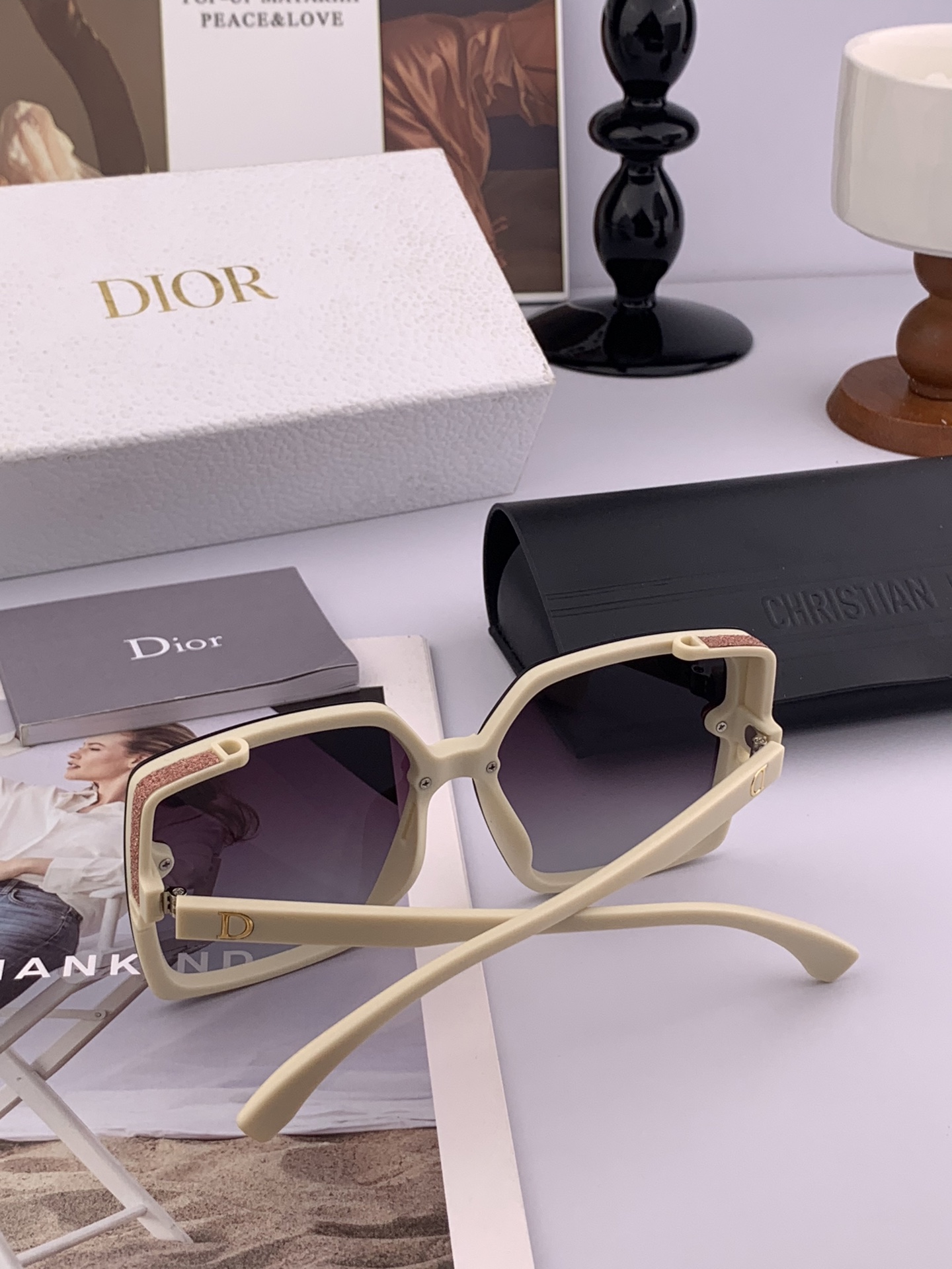 🔺 【DIOR-迪奥】2025开春新款 潮流爆款 时尚方框偏光太阳镜 高品质 佩戴舒适 网红潮款墨镜 女
