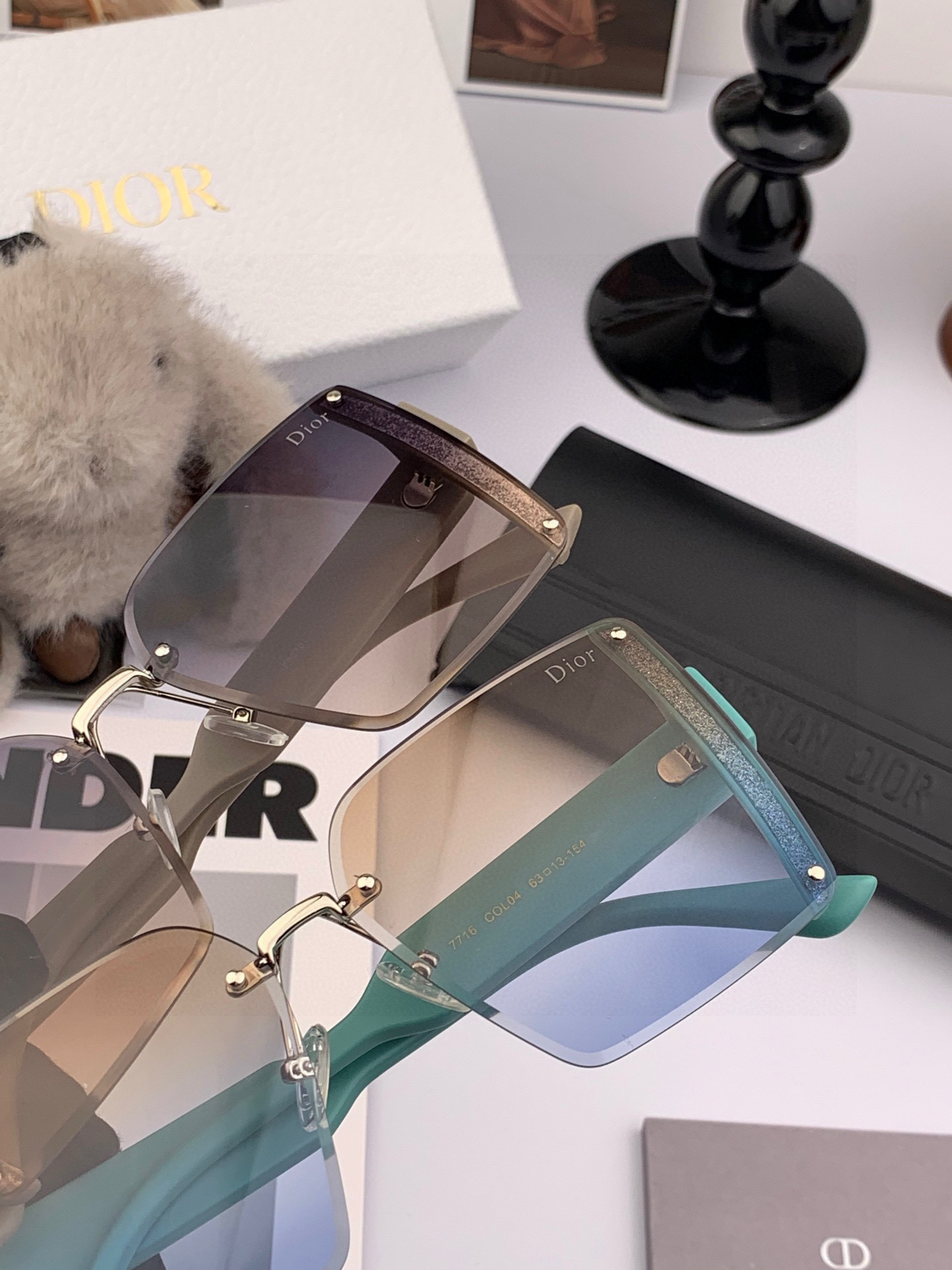 🔺 【DIOR-迪奥】2025开春新款 潮流爆款 时尚方框偏光太阳镜 高品质 佩戴舒适 网红潮款墨镜 女