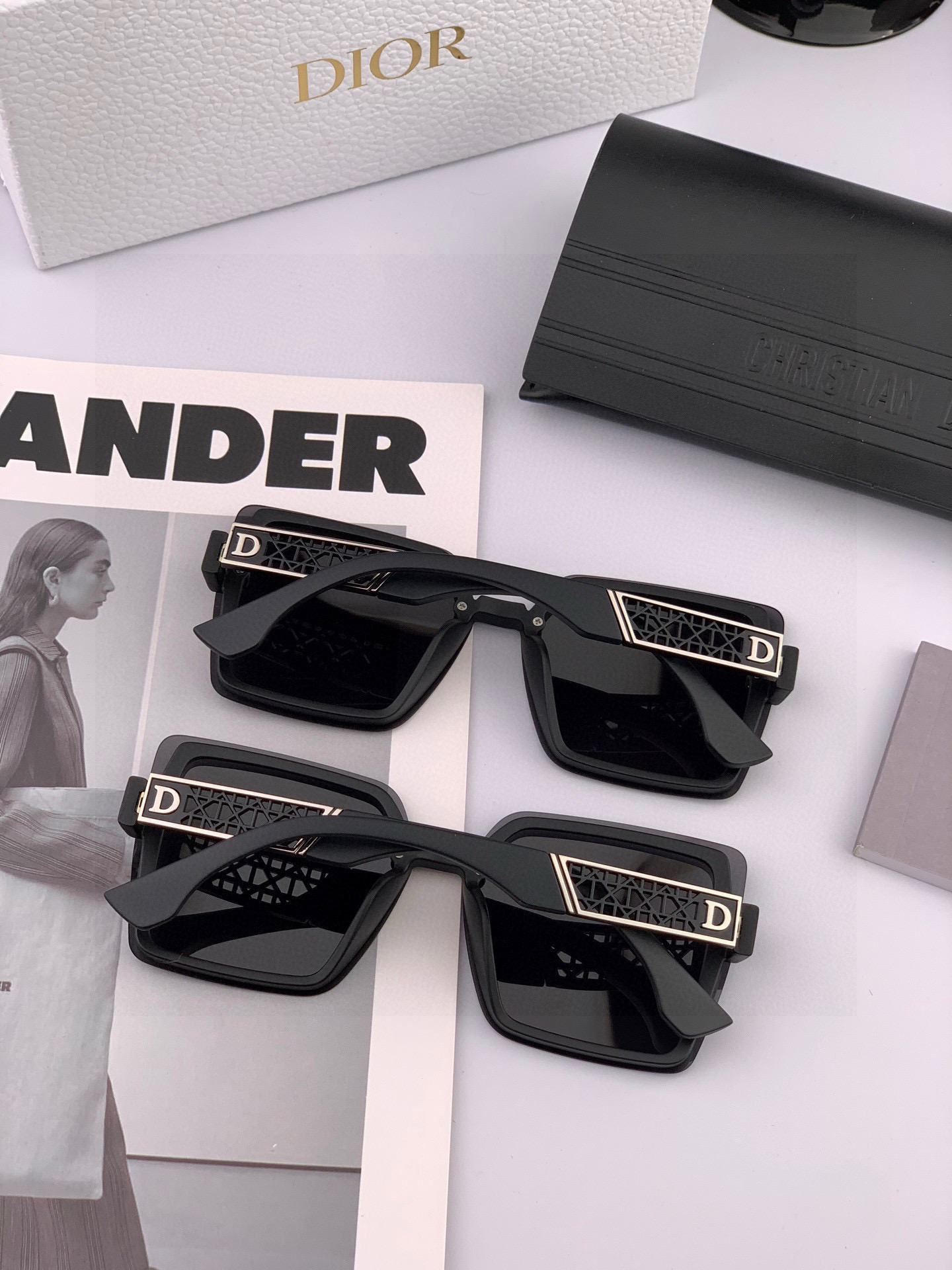  🔺 【DIOR-迪奥】2025开春新款 潮流爆款 时尚方框偏光太阳镜 高品质 佩戴舒适 网红潮款墨镜 