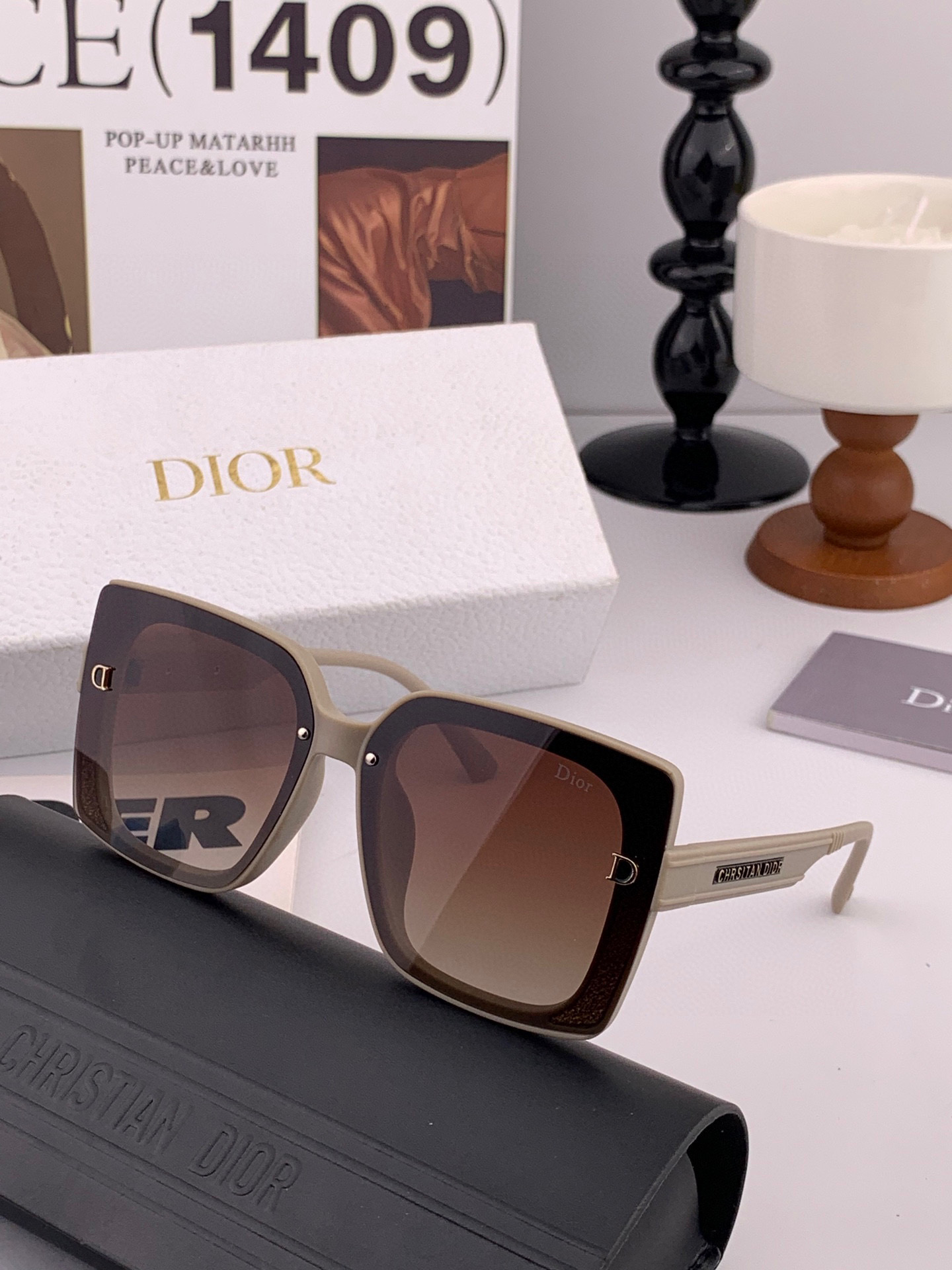  🔺 【DIOR-迪奥】2025开春新款 潮流爆款 时尚方框偏光太阳镜 高品质 佩戴舒适 网红潮款墨镜 