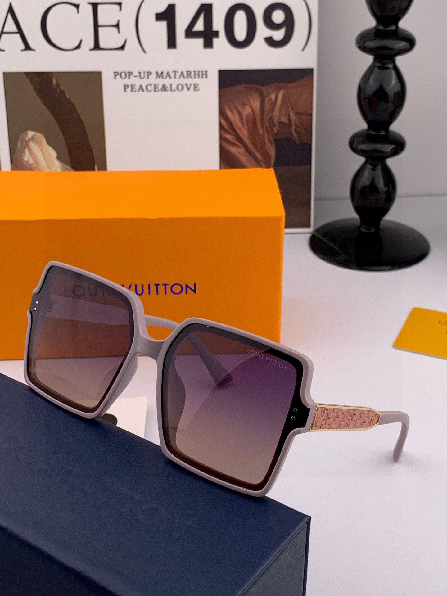  【TR尼龙偏光系列】lv大框太阳镜墨镜经典的方框设计，不挑脸型，无论搭配大衣还是连衣裙都非常显气质尼龙