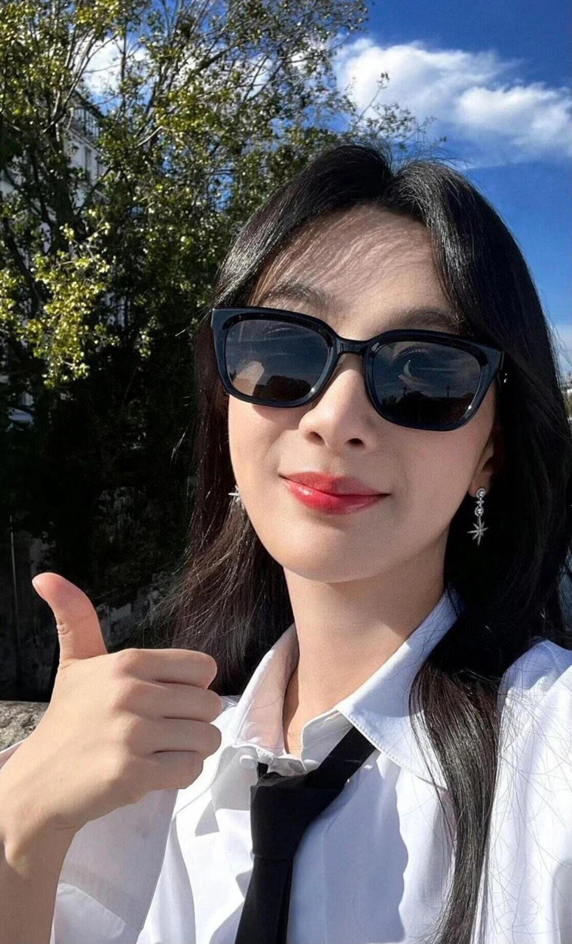 NO:373471,【GUCCI-Polarized Sunglasses】2025 Spring New Model Fashion Hot Fashionable Square Polarized Sunglasses High Quality Comfortable Wear Internet celebrity trendy sunglasses Women's HD polarized Sunglasses High-quality TR Frame Model G0111 Glasses Sunglasses, Glasses, gucci19860909【GUCCI-偏光太阳镜】2025开春新款 潮流爆款 时尚方框偏光太阳镜 高品质 佩戴舒适 网红潮款墨镜 女士高清偏光太阳镜 高品质TR镜框 型号G0111眼镜墨镜太阳镜,眼镜,gucci,glasses