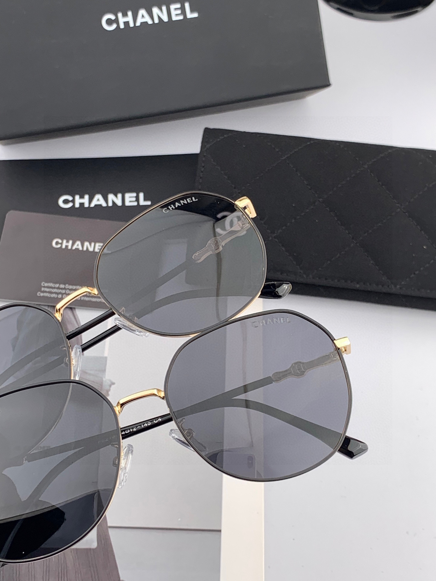    🔺 香奈儿 🔻2025官方新款 众多明星同款色‼️‼️新款大框偏光墨镜 🌈🌈宝丽来超清加厚太阳镜🔝