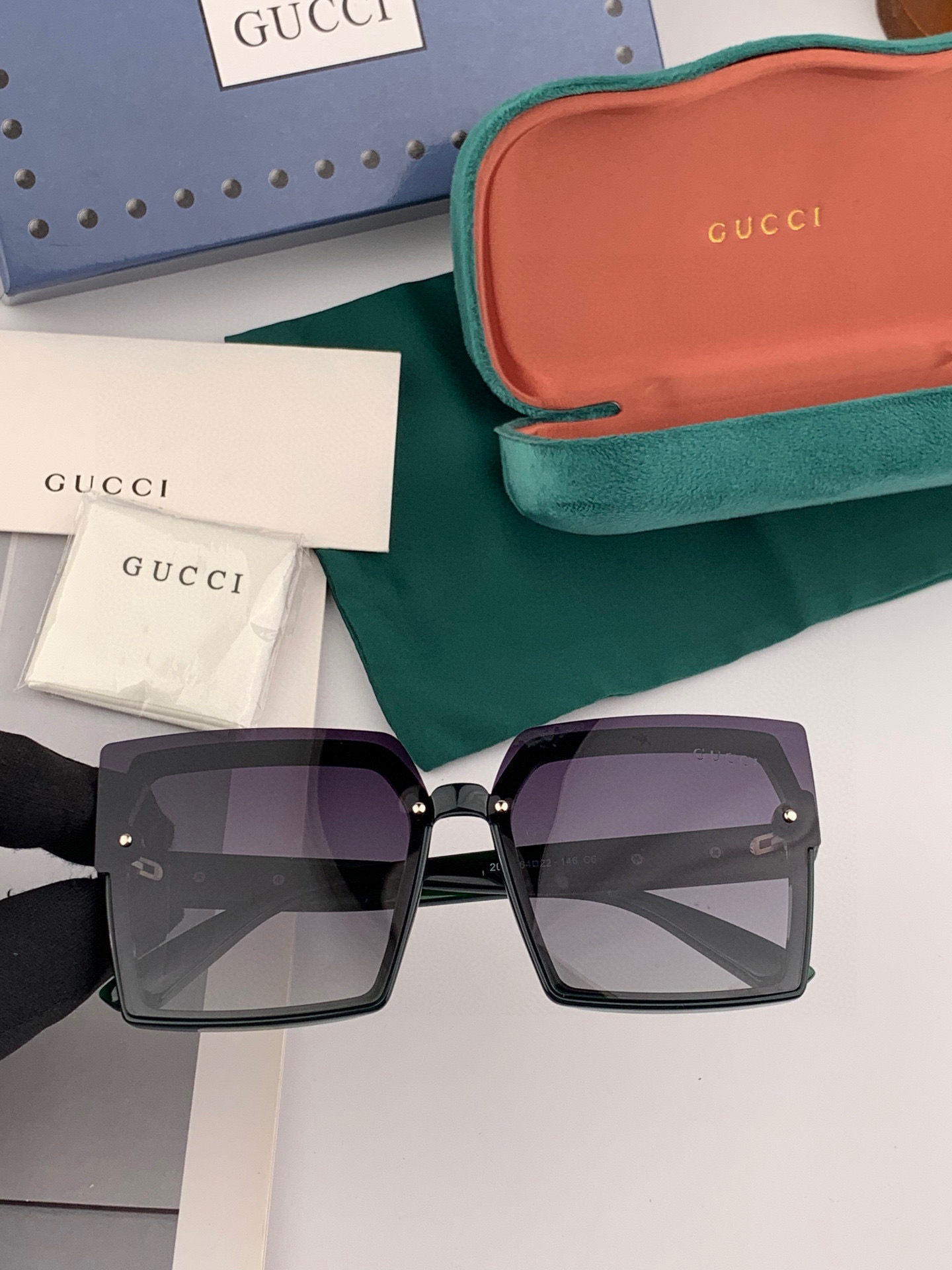  💍新款GUCCI偏光太阳镜得意开车驾驶镜时尚墨镜💐💐🌸世界顶级奢华品牌，品质保证！😍😍经典款, 明星热