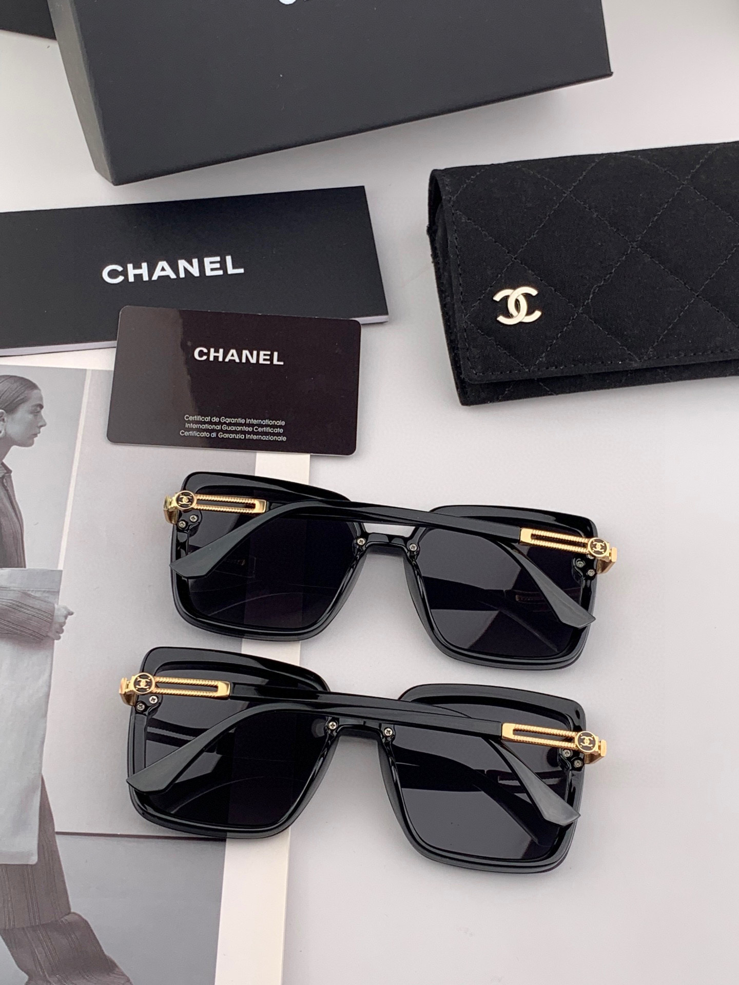 【CHANEL】香奈儿 2025新款潮流爆款 时尚方框太阳镜 佩戴舒适 网红潮款墨镜  ♥️♥️型号：C