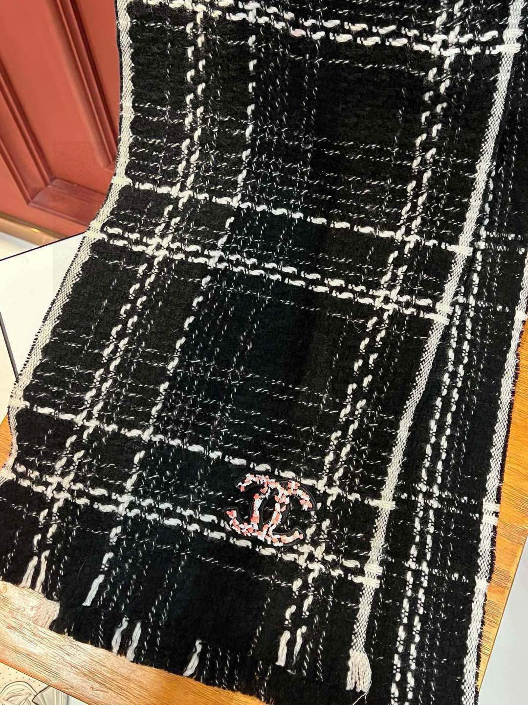  ‼️新😘😘香奈儿（CHANEL）年度最美‼️ 【双C编织格纹披肩】独家渠道原单货‼️年度最新力作 顶极