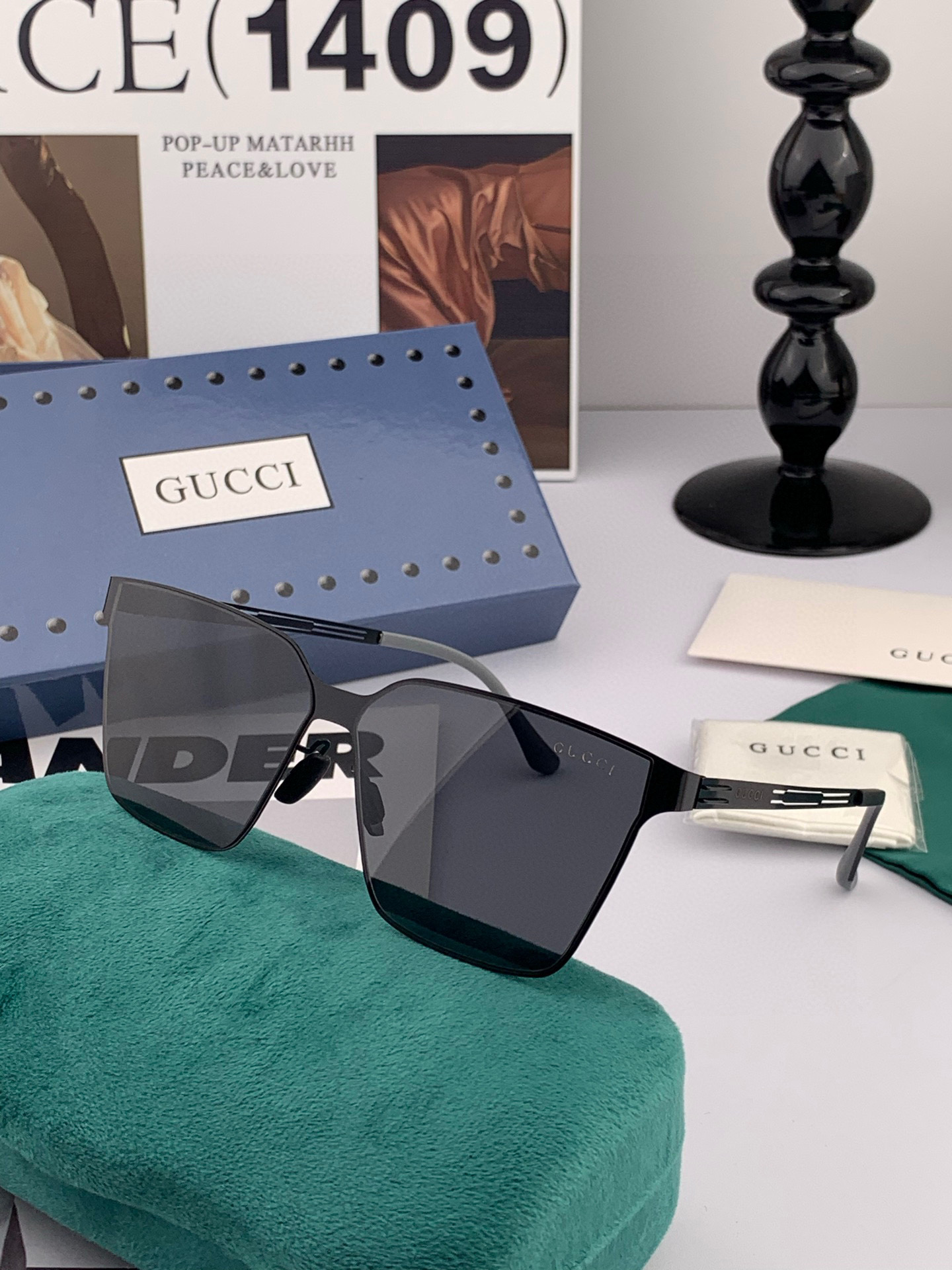        GUCCI 男款炫彩飞行员偏光太阳镜 ❤️材质：高清尼龙加厚卡槽高清偏光镜片 🌹无边框镜架