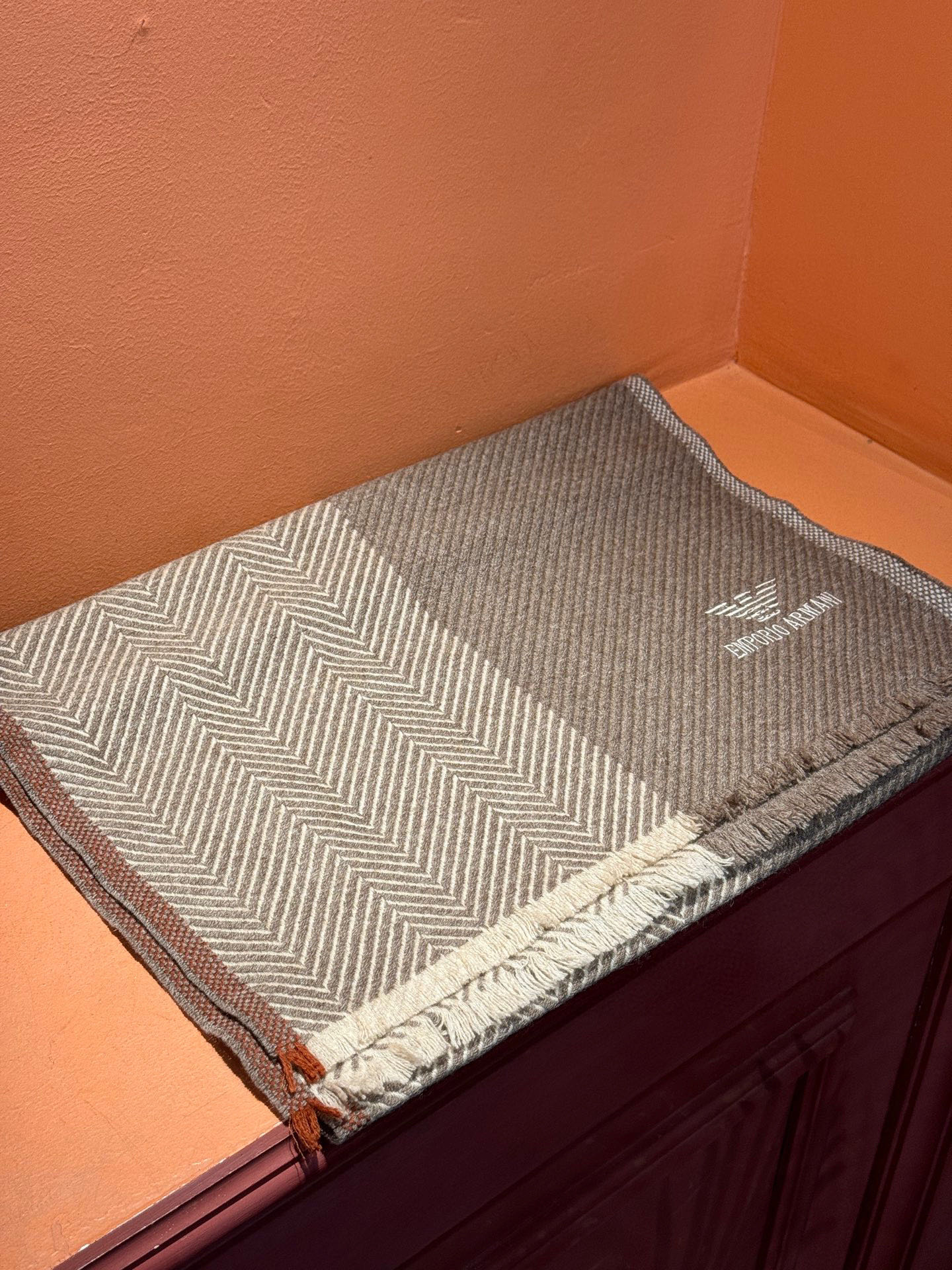   EMPORIO ARMANI。EA阿玛尼。秋冬新品，男士羊绒围巾。，无敌贴身质感，弹力极好，超级搭配