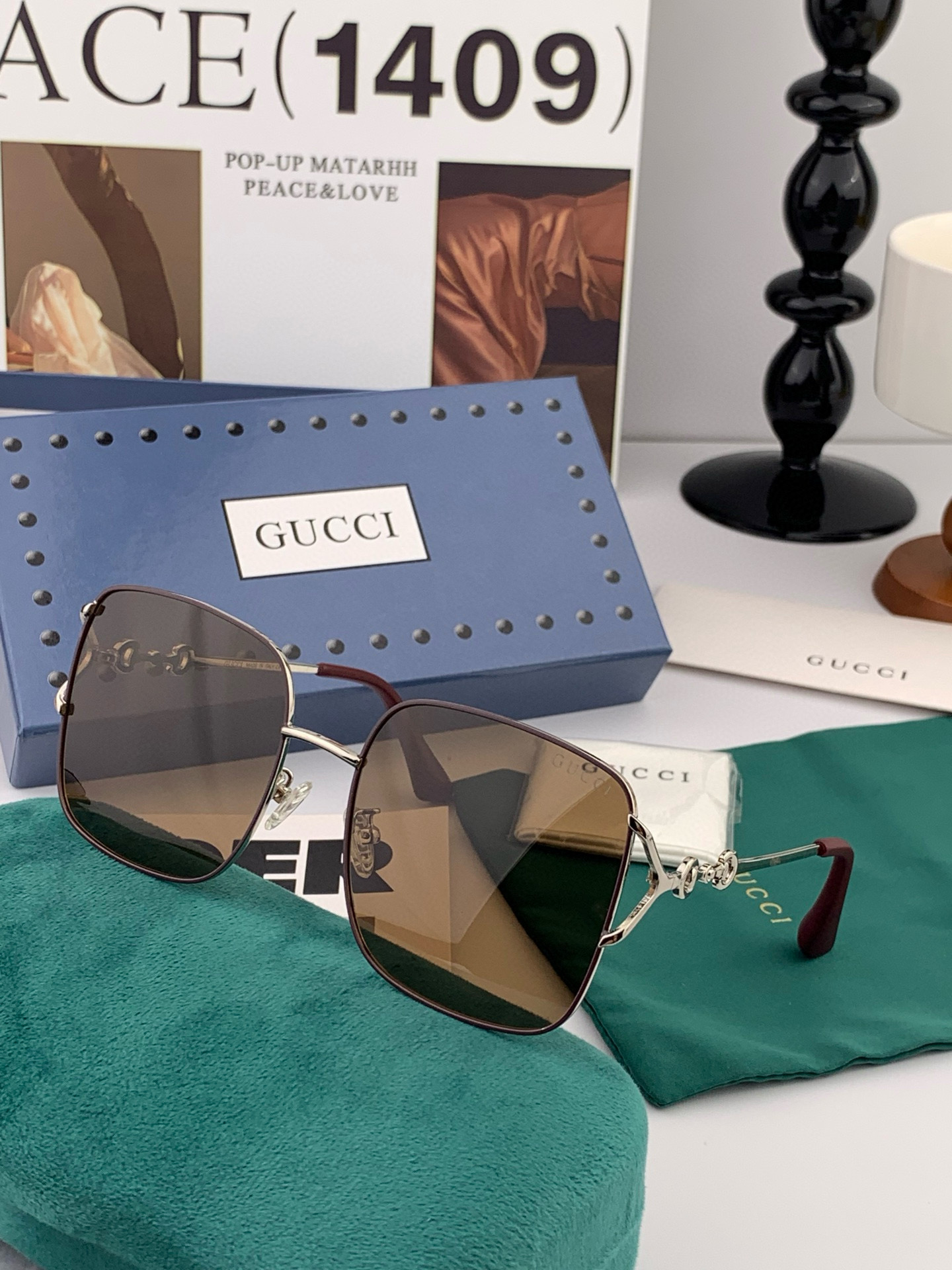  GUCCI 开春新款 最新款方框太阳镜 各路网红纷纷带起气场满分‼️ 俏皮甜美.上脸效果更佳.金属质感