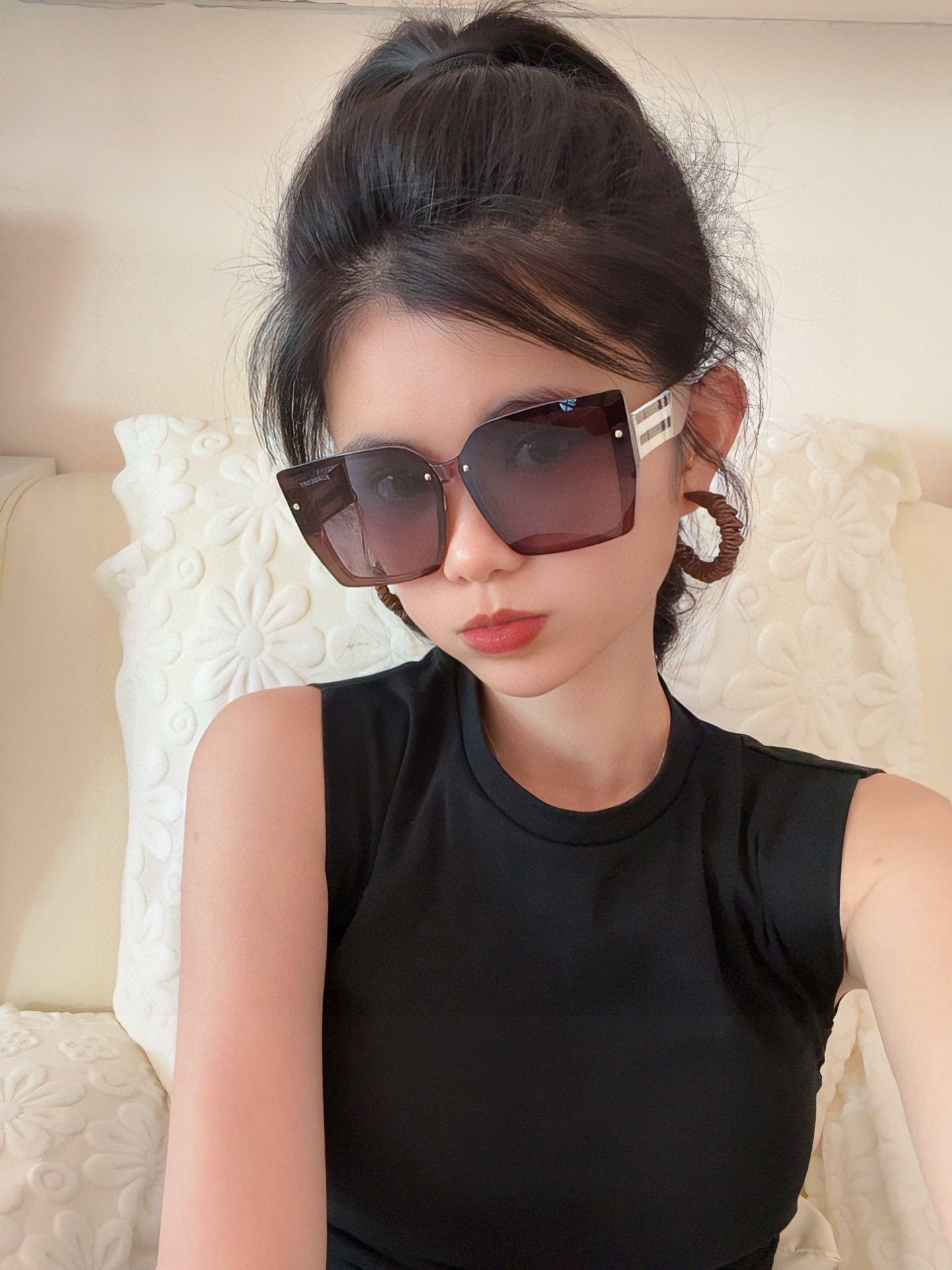 【偏光系列太阳镜】🎈原版出货 巴宝莉网红超爆款💙经典奢华全球风强酷亲亲 时尚方框太阳镜得意 气质非凡😄 