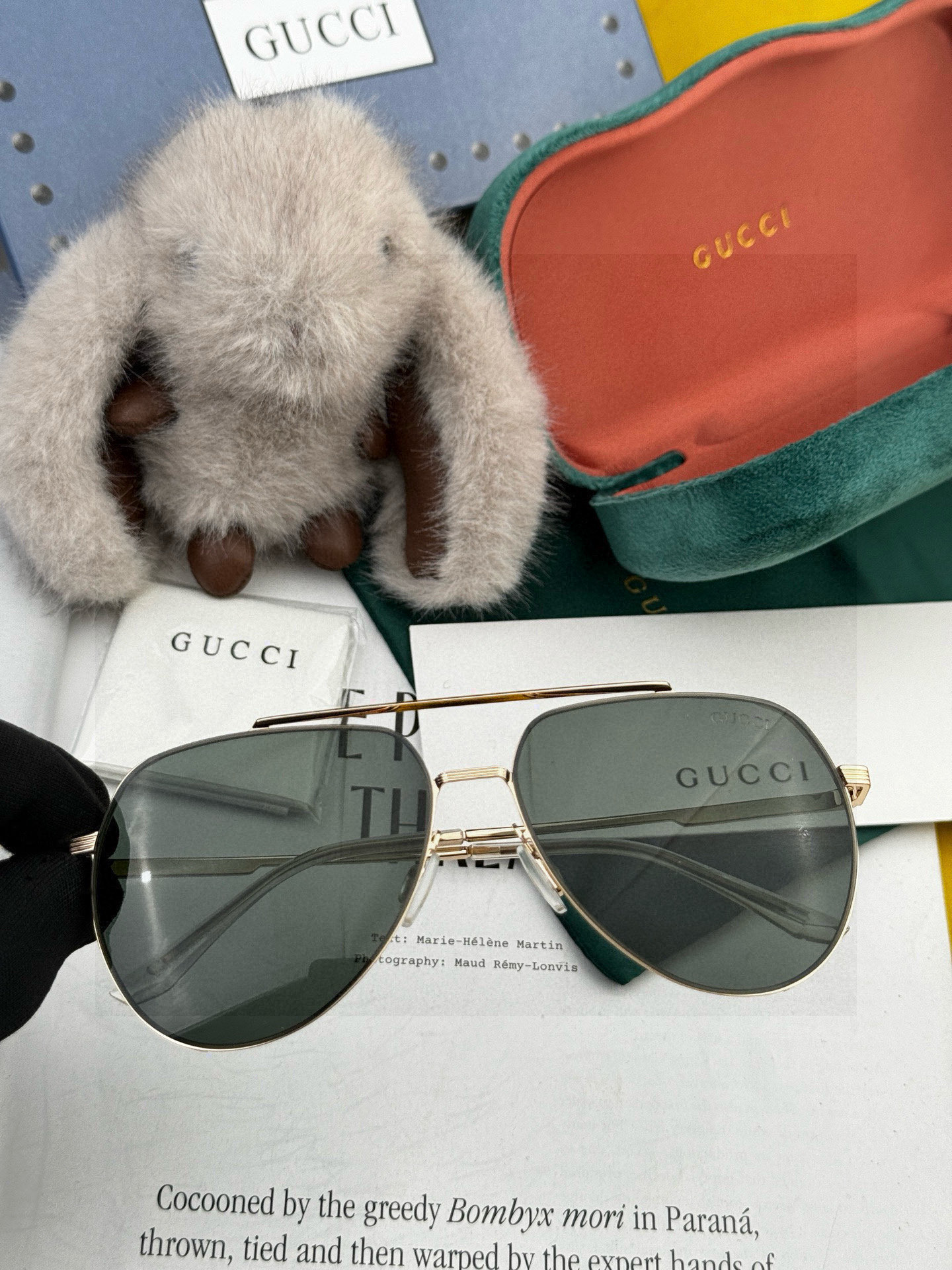         GUCCI 男款炫彩飞行员偏光太阳镜 ❤️材质：高清尼龙加厚卡槽高清偏光镜片 🌹无边框镜