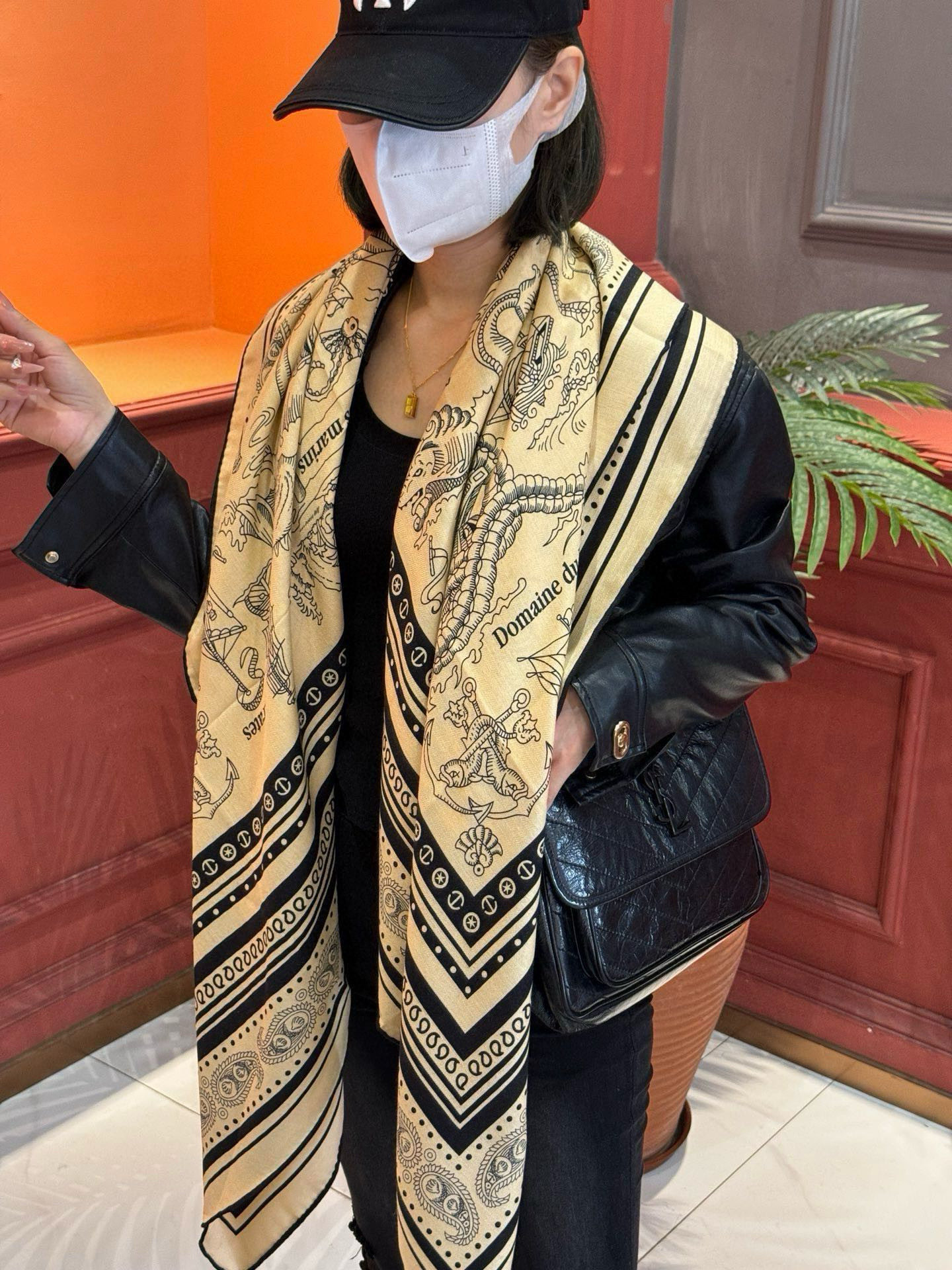  羊绒新款🆕👏👏买了都说好看‼️推荐💕爱马仕双面同色羊绒方巾【水手纹身双面同色140】，顶级工艺超值‼️