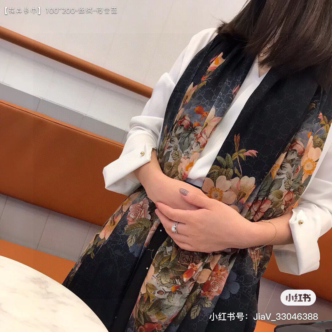  💟秀外慧中，美到过分❗️上身效果疯狂的喜欢❗️Gucci New~300支高端戒指绒！真心美爆了的设计