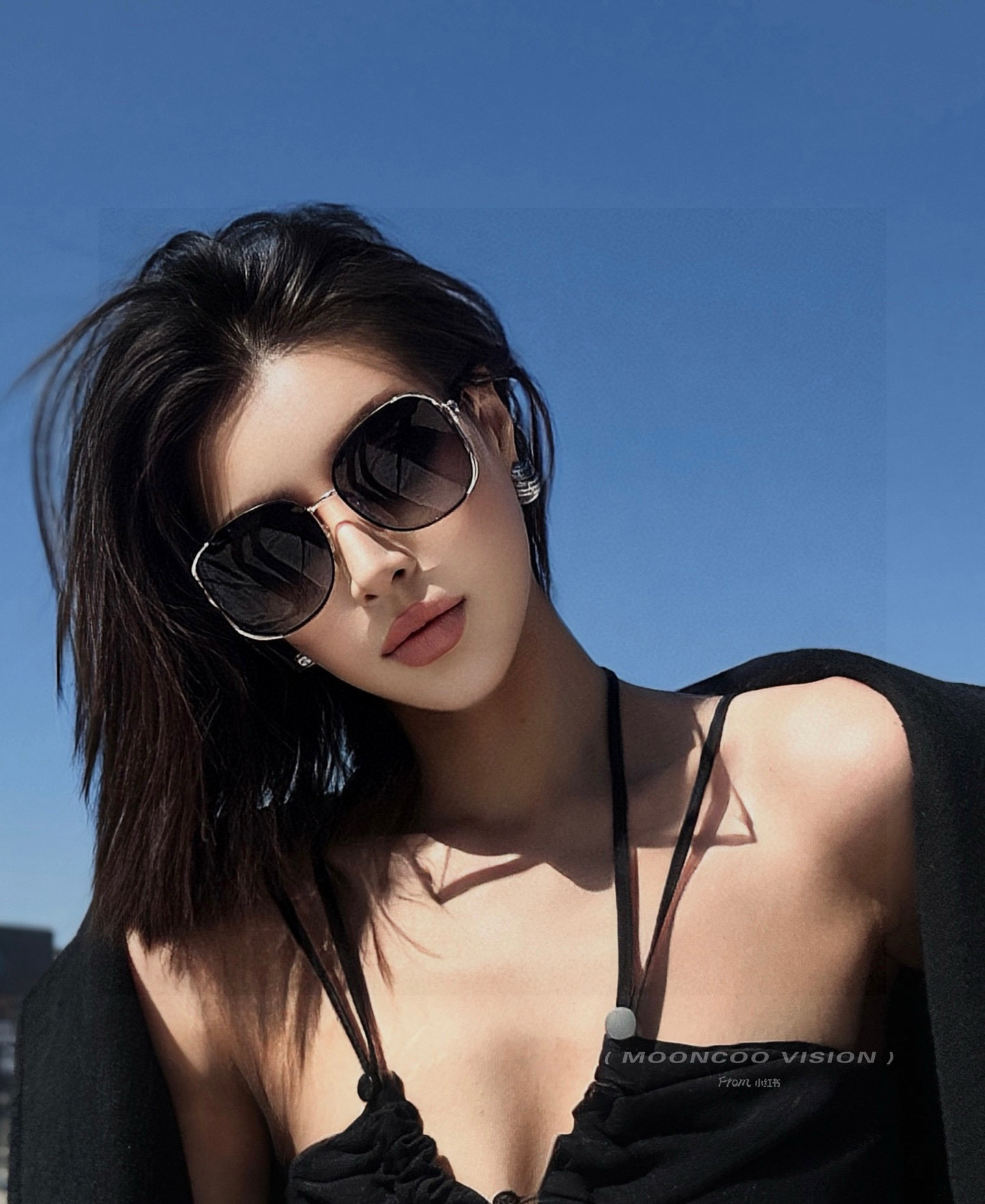 NO:374047,MIUMIU/Miao Miu 2025 new spring style shines new styles on stage. Sunglasses trendy products. Exquisite personal design. Simple and fashionable. The quality of the counter is worthy of possession. Absolutely trendy. Fashion items that enhance personal taste. Model M8321 glasses. Sunglasses. Sunglasses. Sunglasses. Glasses. Miumiu.19860909MIUMIU/缪缪2025开春新款闪耀新款璀璨登台 太阳镜潮品 精致个性设计简约时尚 专柜品质值得拥有 绝对潮爆 提升个人品味的时尚单品 型号M8321眼镜墨镜太阳镜,眼镜,miumiu,glasses