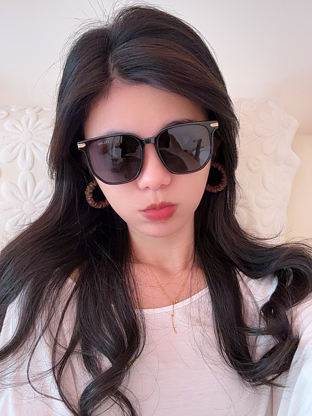 NO:374114,Serene's new arrival TR material made of [cool][cool] high quality 2-color trendy products [strong][strong] large frame sunglasses simple logo decoration!  Polarized sunglasses, please hurry up [Rose] [Rose] Model SL9384 glasses sunglasses sunglasses, glasses19860909瑟琳 新款到货TR材制作而成[酷][酷]高品质 2色潮品[强][强]大框型太阳镜简约logo装饰！偏光太阳镜,要的赶紧哦[玫瑰][玫瑰] 型号SL9384眼镜墨镜太阳镜,眼镜,glasses