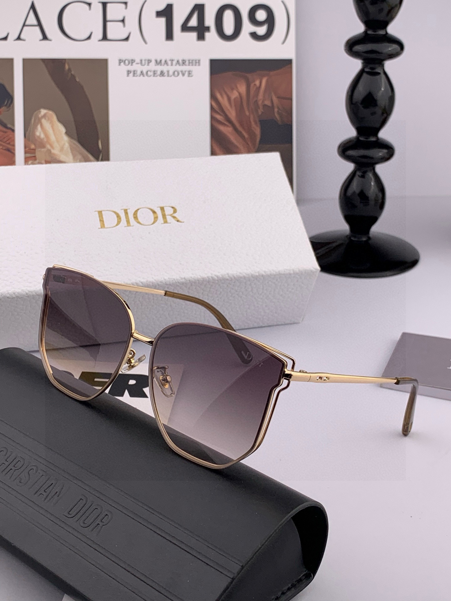 【尼龙偏光系列】DIOR无框太阳镜墨多边形设计，不挑脸型，无论搭配大衣还是连衣裙都非常显气质尼龙偏光镜片