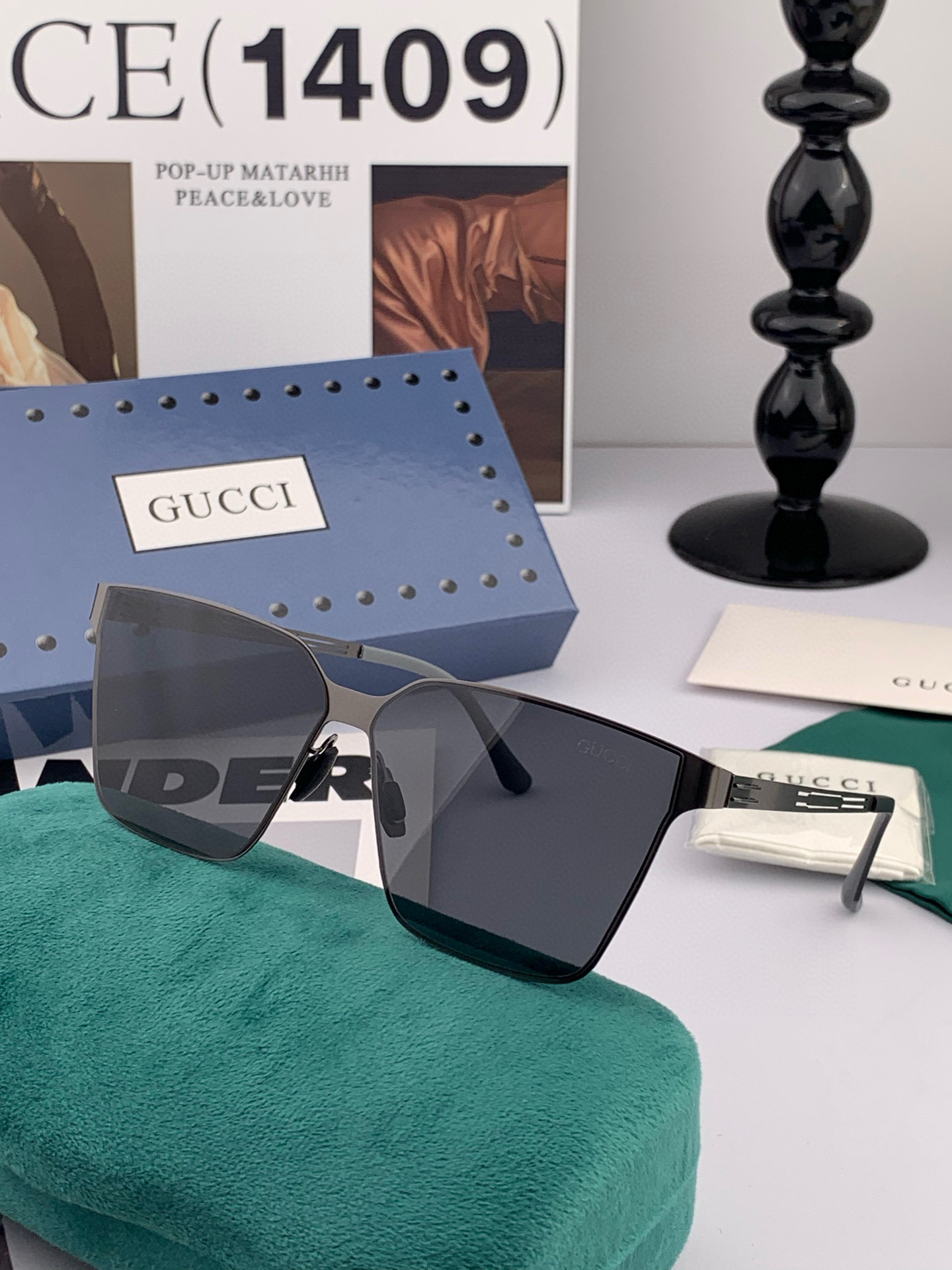        GUCCI 男款炫彩飞行员偏光太阳镜 ❤️材质：高清尼龙加厚卡槽高清偏光镜片 🌹无边框镜架