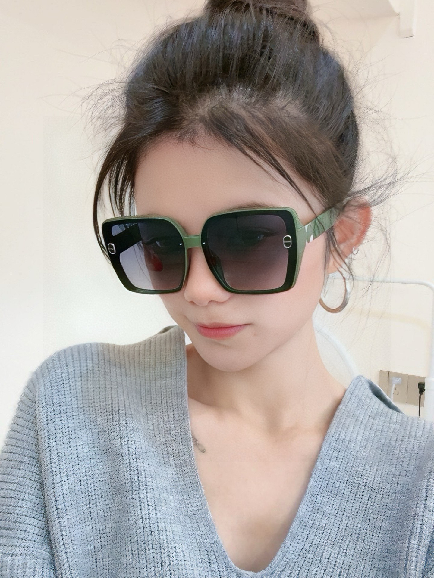 🔺 【DIOR-迪奥】2025开春新款 潮流爆款 时尚方框偏光太阳镜 高品质 佩戴舒适 网红潮款墨镜 型