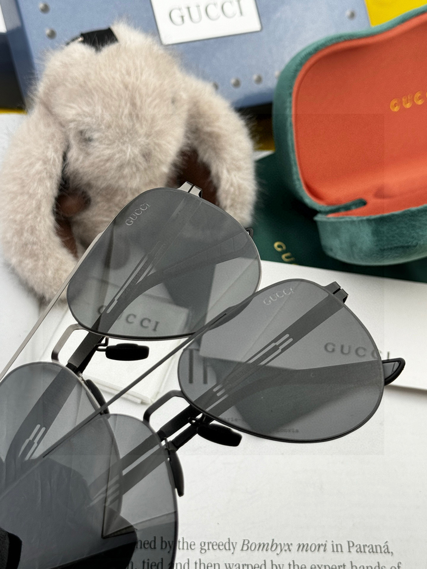 ♦️ GUCCI 2025新款男女情侣款太阳镜多边形墨镜iP电镀永不褪色 超轻超有弹性整幅眼镜无螺丝重要