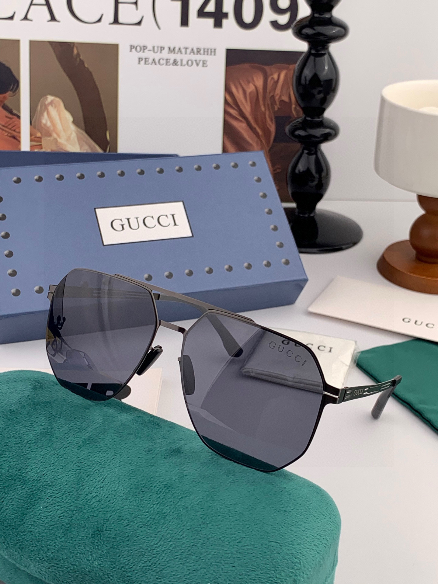         GUCCI 男款炫彩飞行员偏光太阳镜 ❤️材质：高清尼龙加厚卡槽高清偏光镜片 🌹无边框镜