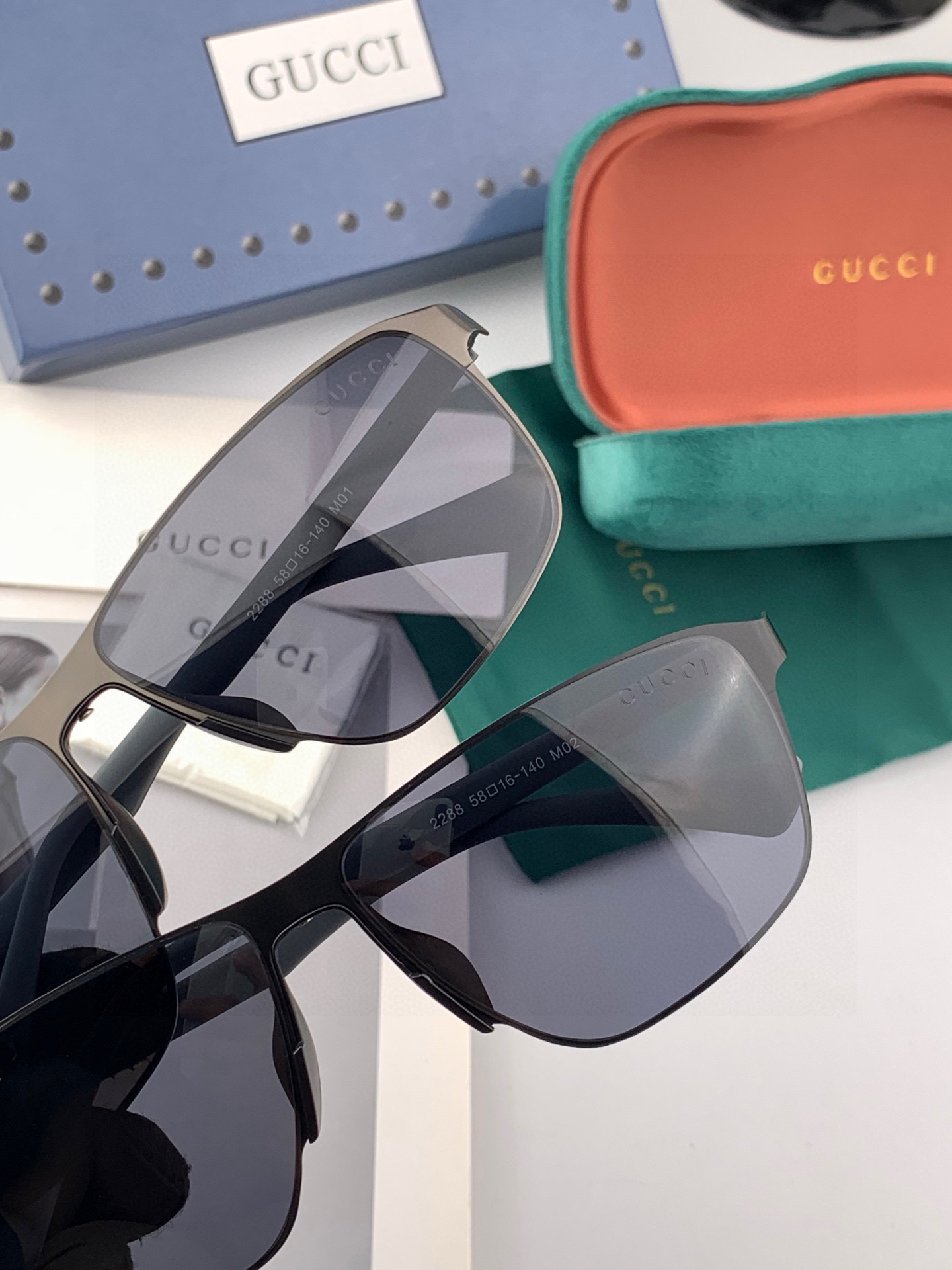 ♦️GUCCI 2025新款男女情侣款太阳镜多边形墨镜iP电镀永不褪色 超轻超有弹性整幅眼镜无螺丝重要的