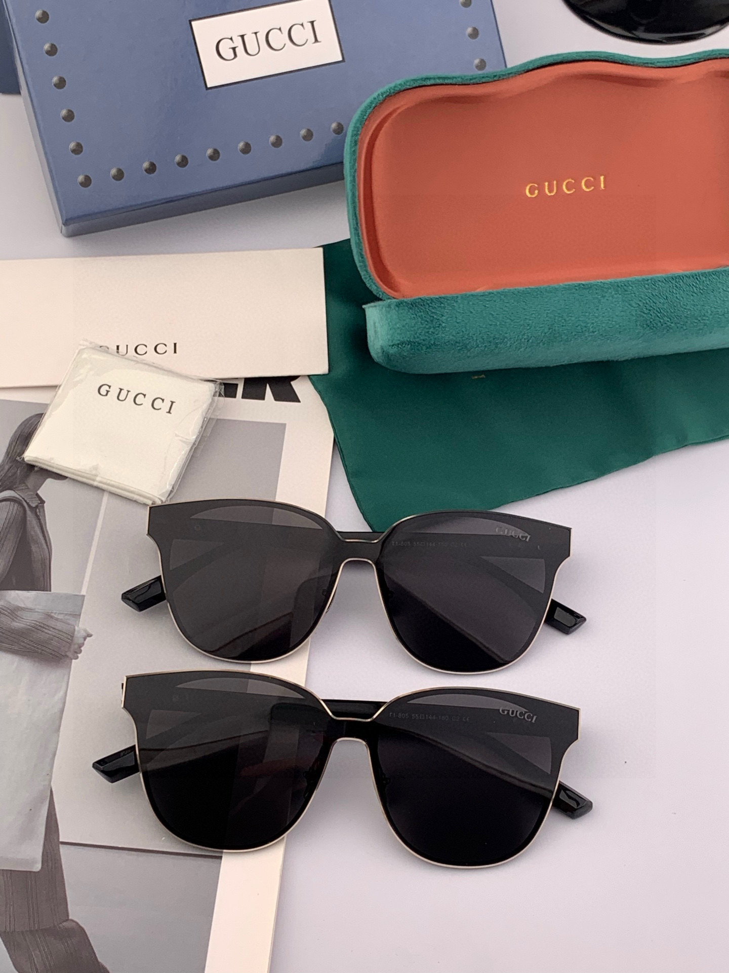 连体镜GUCCI2025开春新款一体镜 大框太阳镜男女同款 😎 爆款大框尼龙太阳镜 超逼格超酷 镜腿品牌