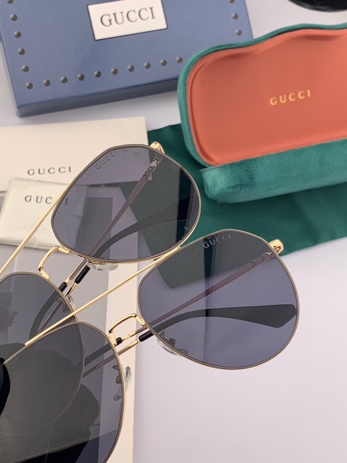 连体镜GUCCI2025开春新款一体镜 大框太阳镜男女同款 😎 爆款大框尼龙太阳镜 超逼格超酷 镜腿品牌