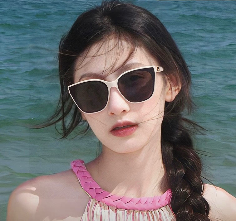 【DIOR】2025新款潮流爆款 时尚方框太阳镜 佩戴舒适 网红潮款墨镜 女士高清加厚偏光太阳镜🕶️ 🎉