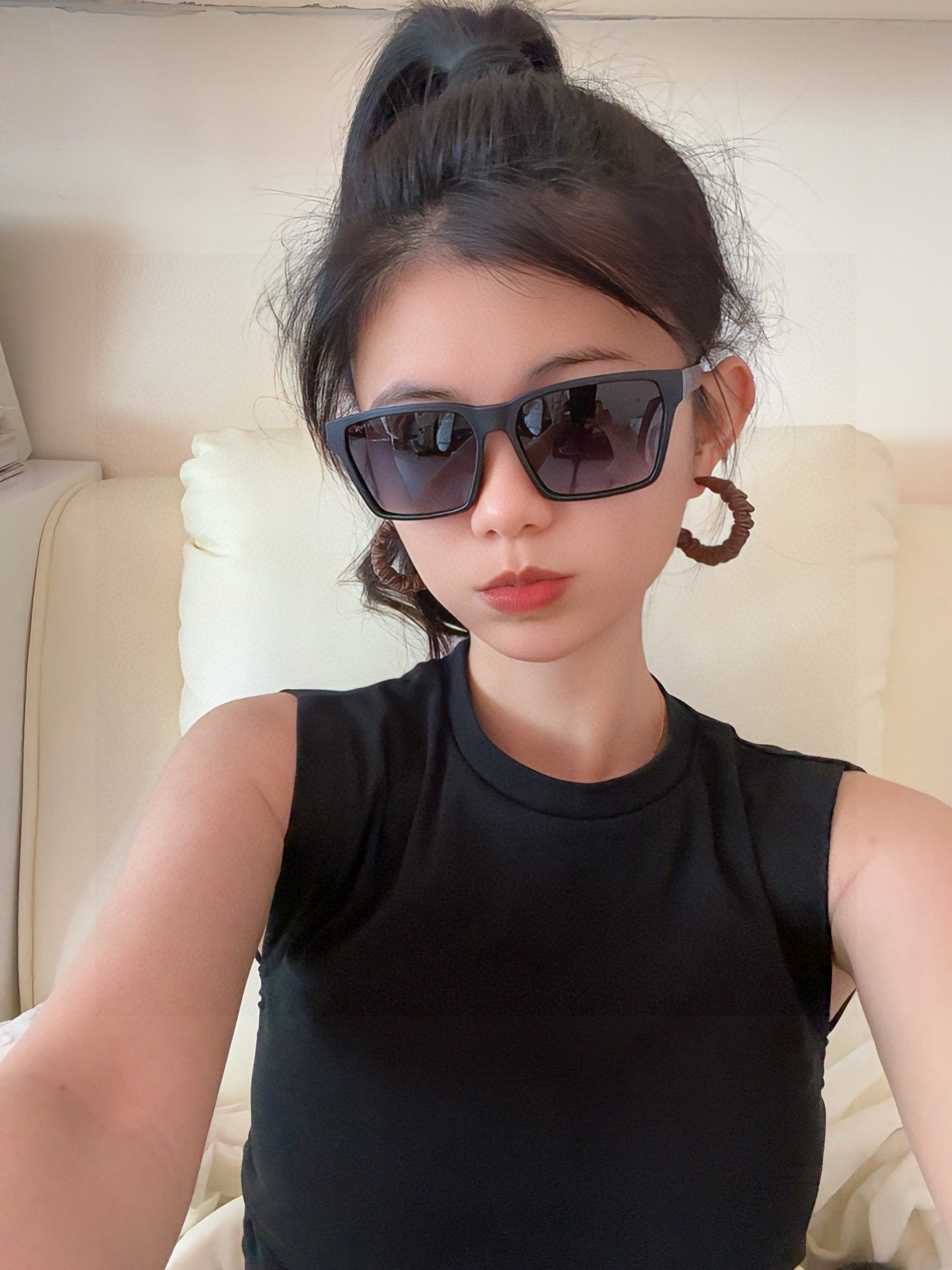 【阿玛尼】2025新款超百搭金属尼龙太阳镜、造型轮廓超大镜框完美修饰脸型，时尚超级百搭 ！型号：A810