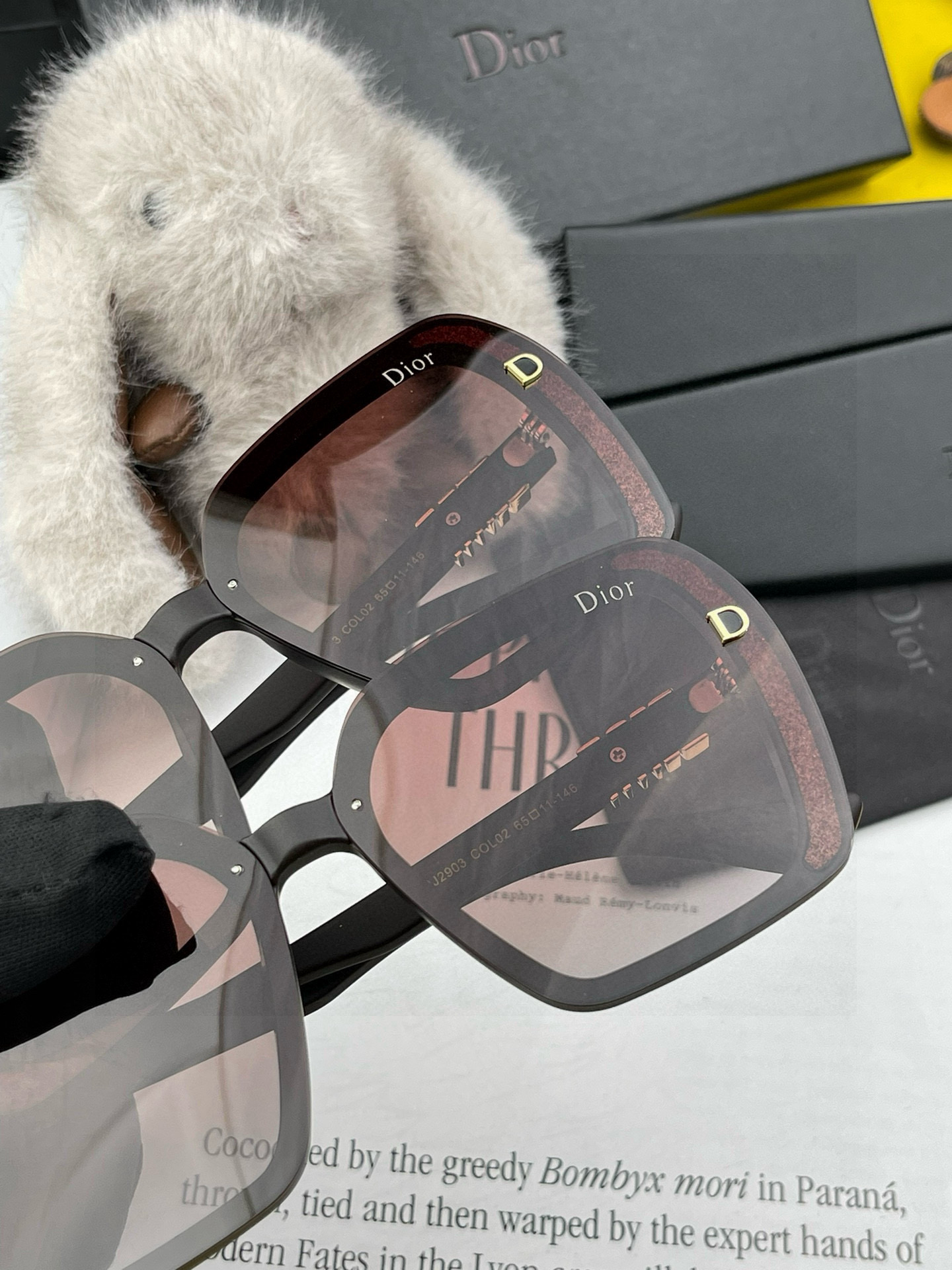 🔺 【DIOR-迪奥】2025开春新款 潮流爆款 时尚方框偏光太阳镜 高品质 佩戴舒适 网红潮款墨镜 女